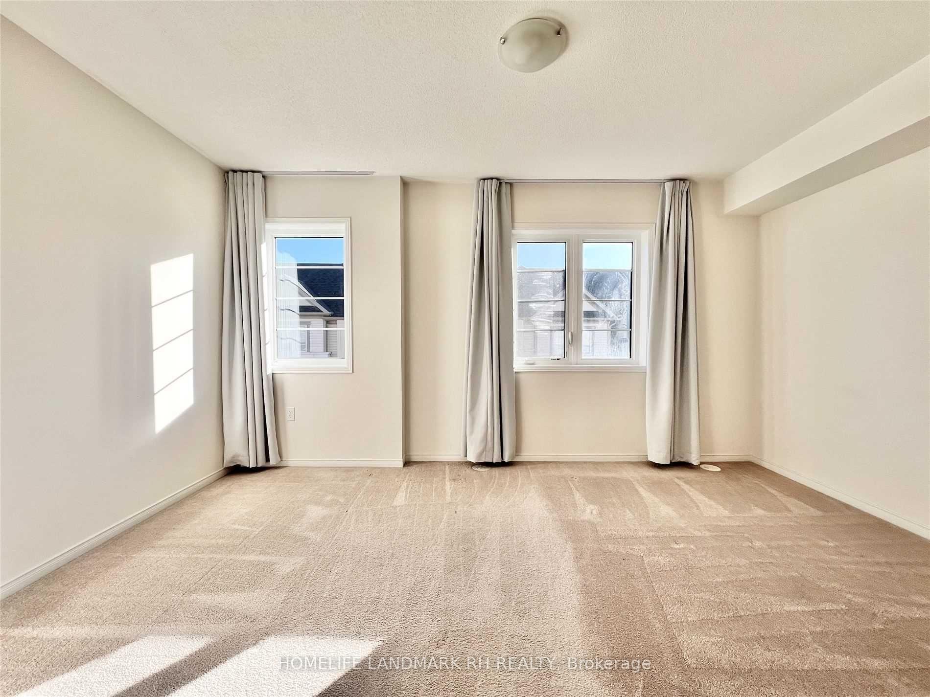 Photo 15 of 2633 Eaglesham Path, Oshawa, Windfields — HOMEH