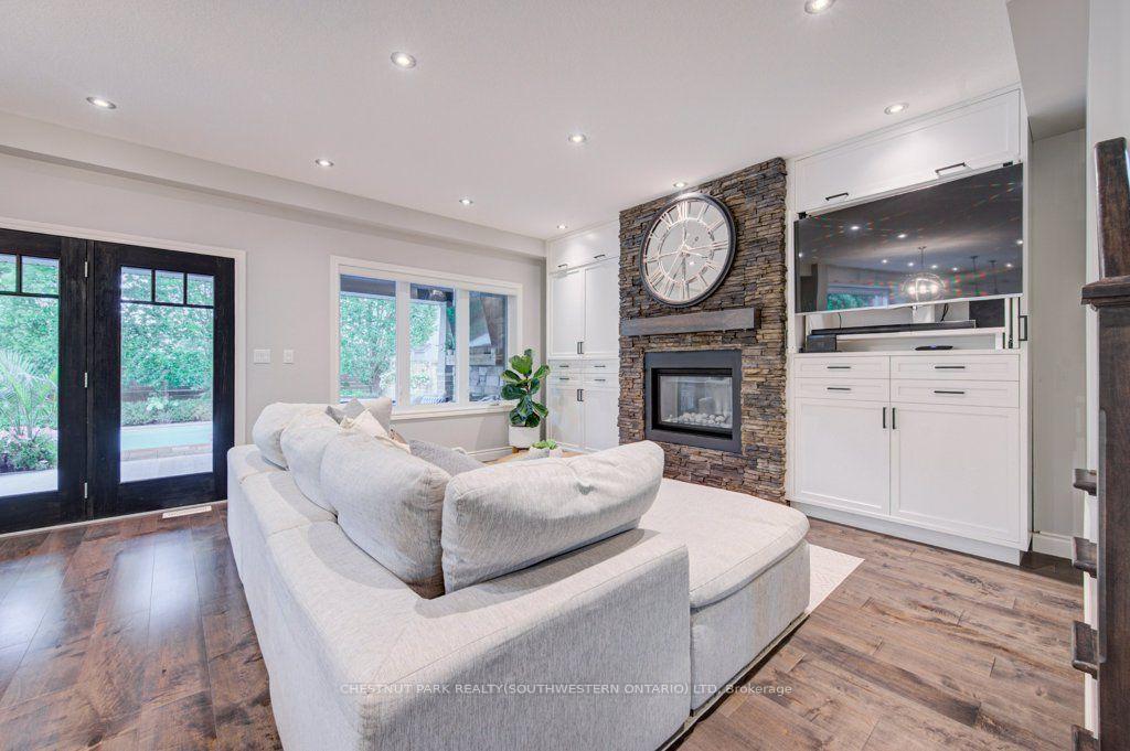 Photo 12 of 516 Preakness Street, Waterloo, University Downs — HOMEH