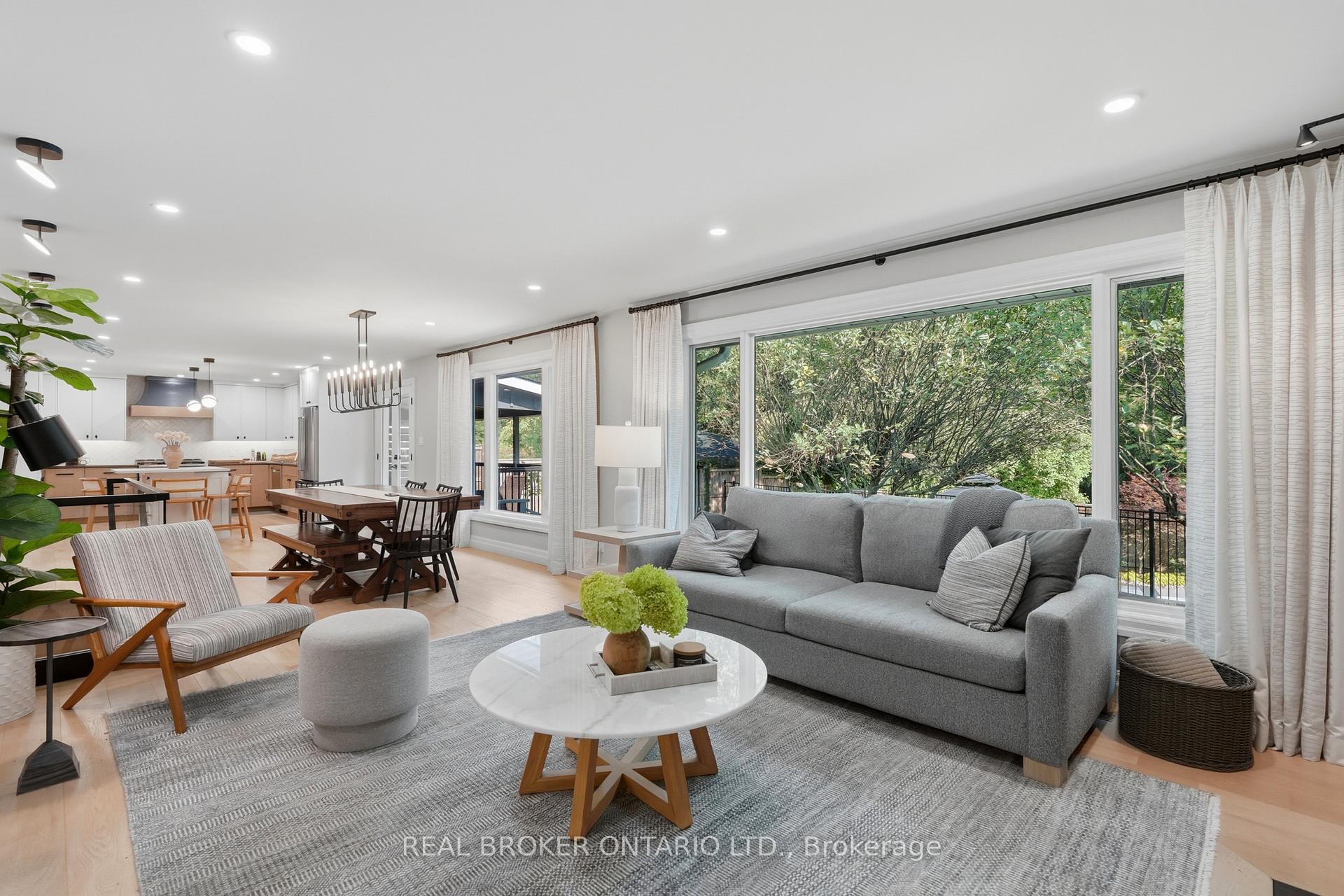 Photo 15 of 54 Mayfair Avenue, Hamilton, Dundas — HOMEH