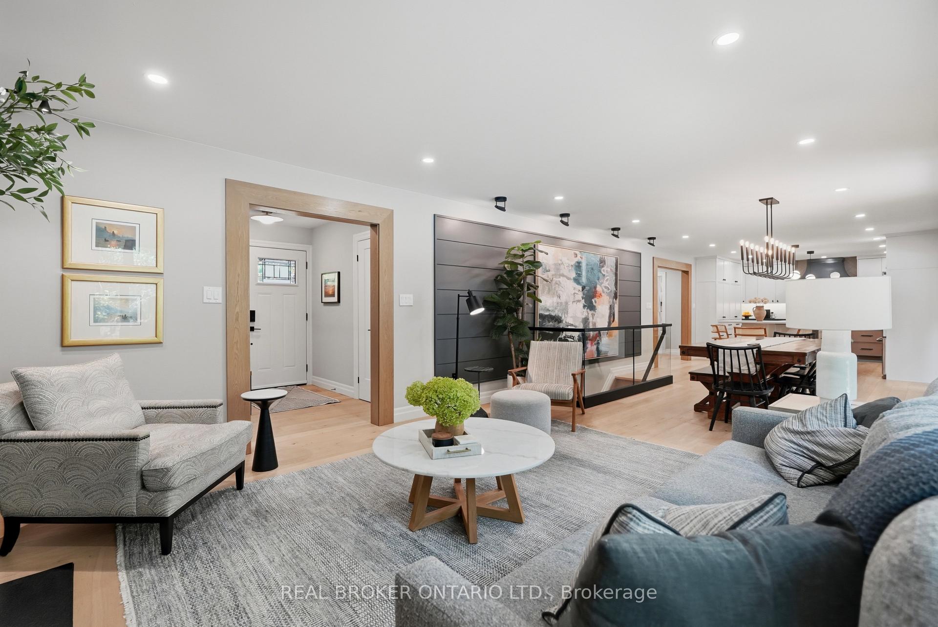 Photo 16 of 54 Mayfair Avenue, Hamilton, Dundas — HOMEH