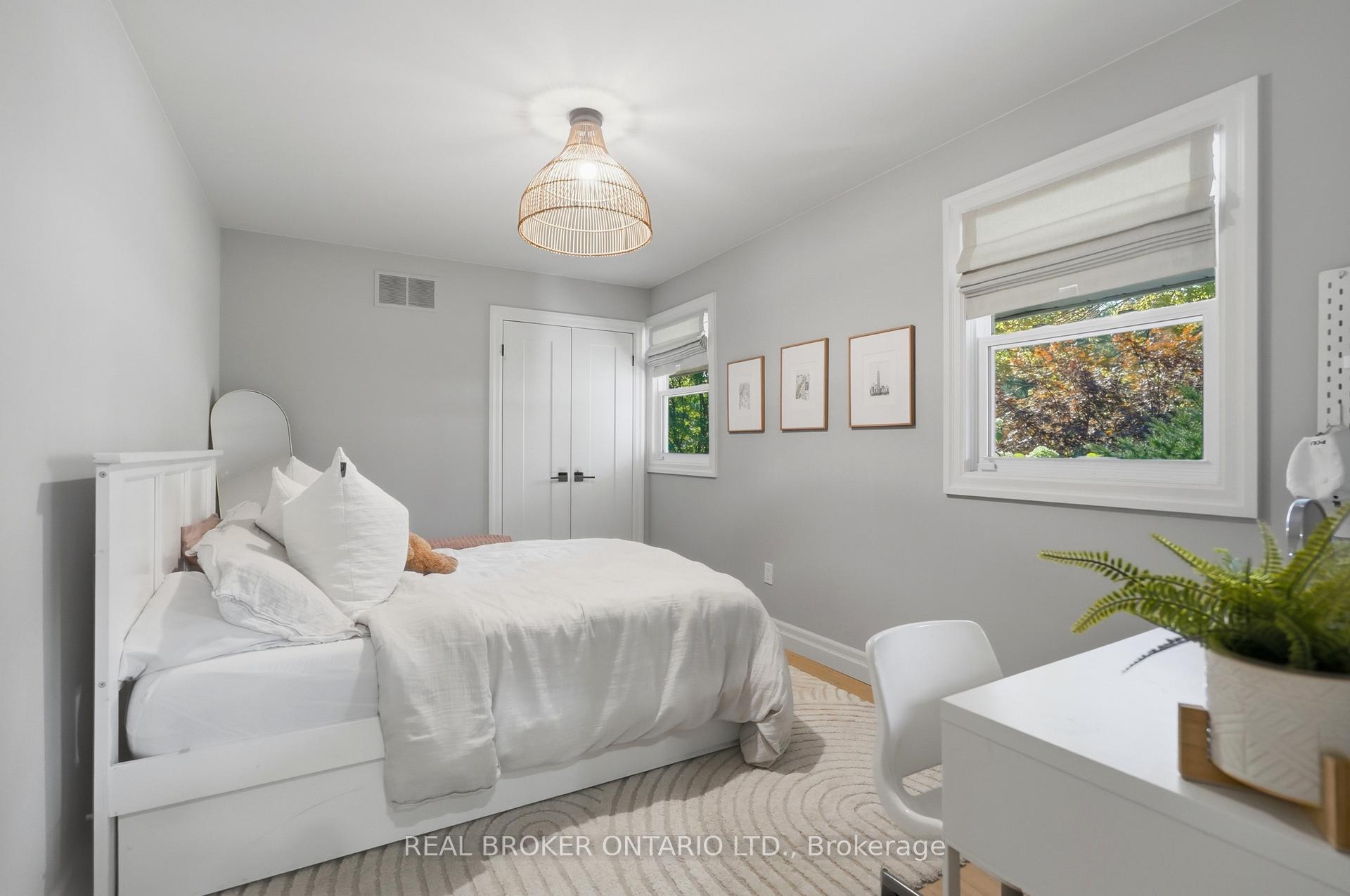 Photo 34 of 54 Mayfair Avenue, Hamilton, Dundas — HOMEH