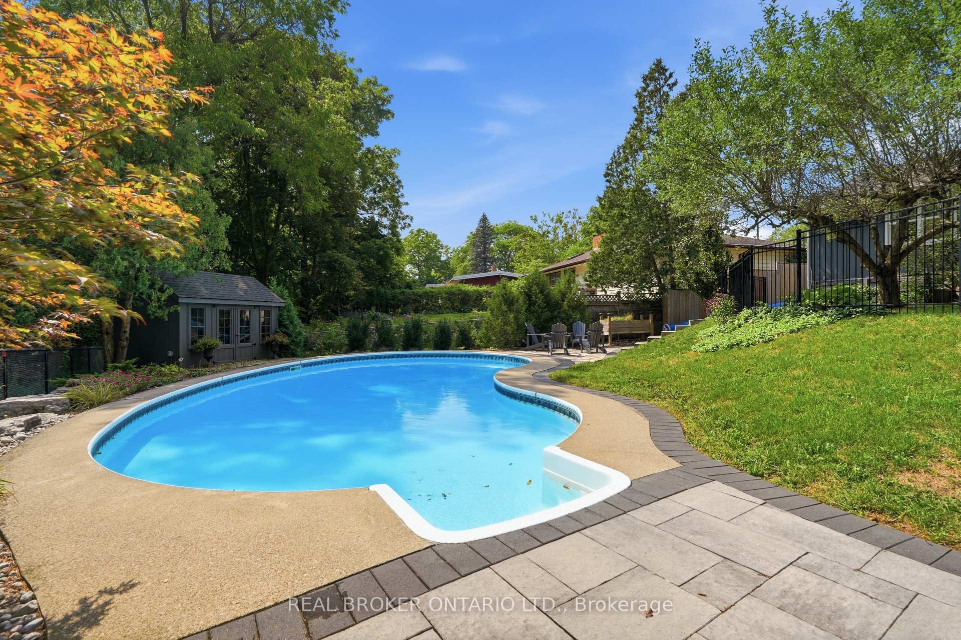Photo 57 of 54 Mayfair Avenue, Hamilton, Dundas — HOMEH