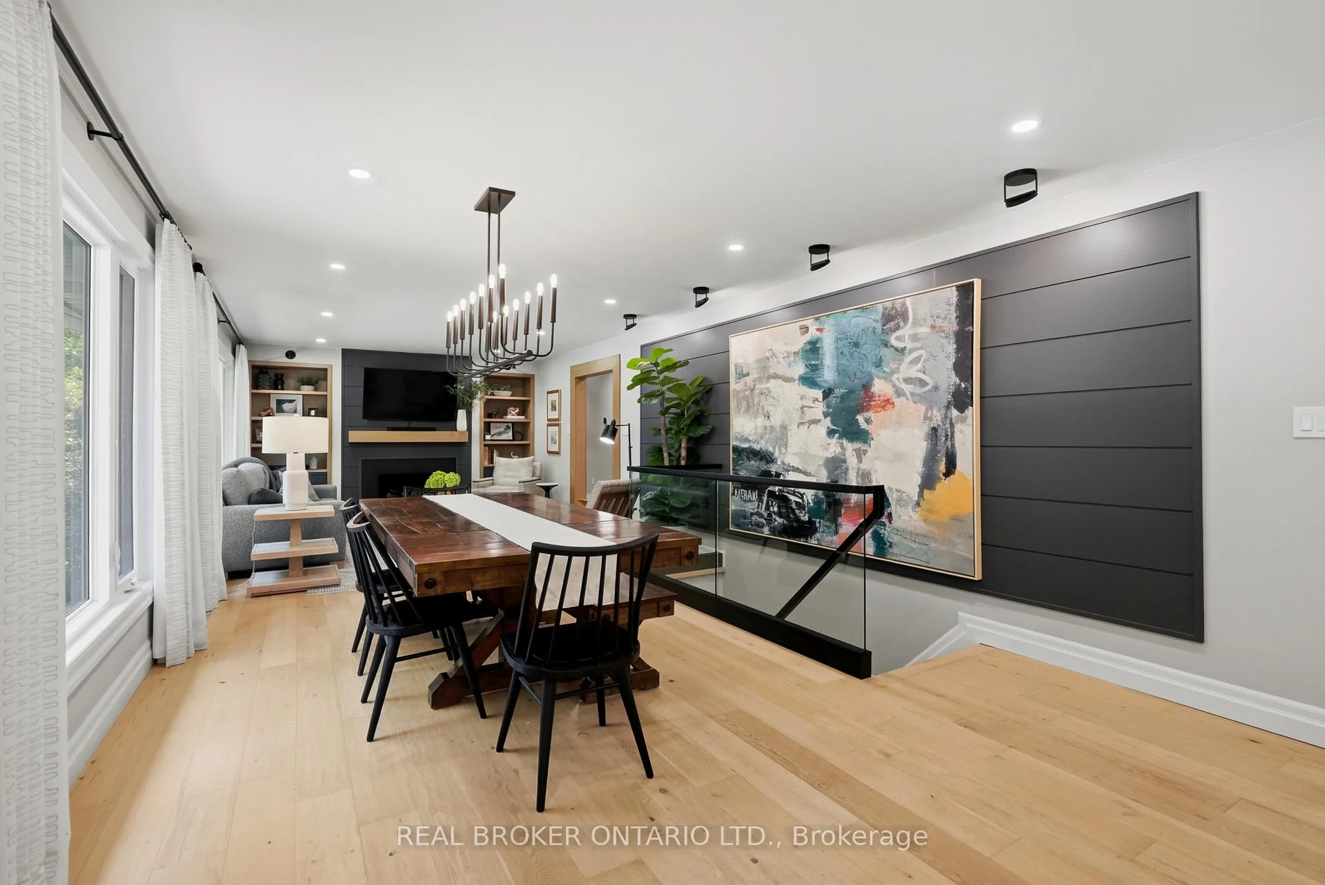 Photo 21 of 54 Mayfair Avenue, Hamilton, Dundas — HOMEH