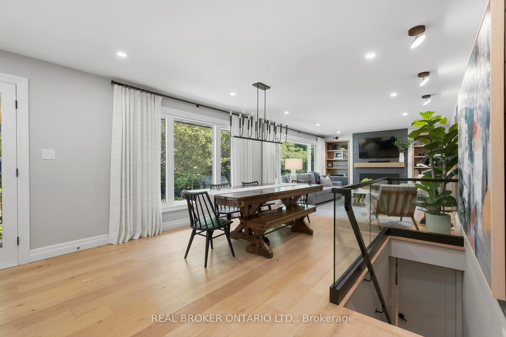 Photo 22 of 54 Mayfair Avenue, Hamilton, Dundas — HOMEH