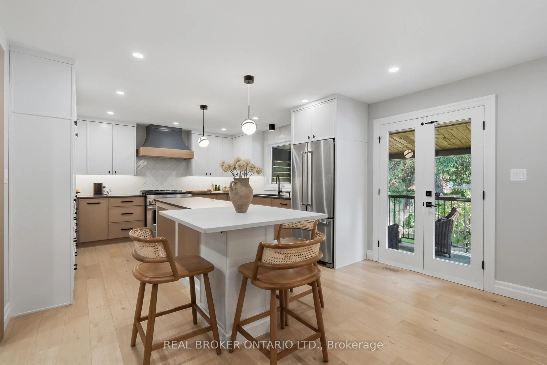 Photo 25 of 54 Mayfair Avenue, Hamilton, Dundas — HOMEH