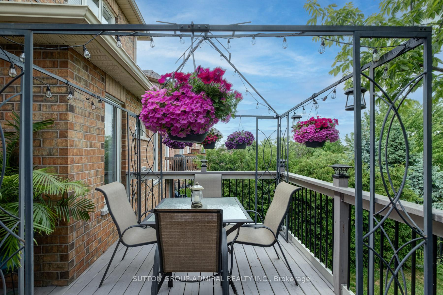 Photo 32 of 43 Crestridge Drive, Caledon, Bolton North — HOMEH