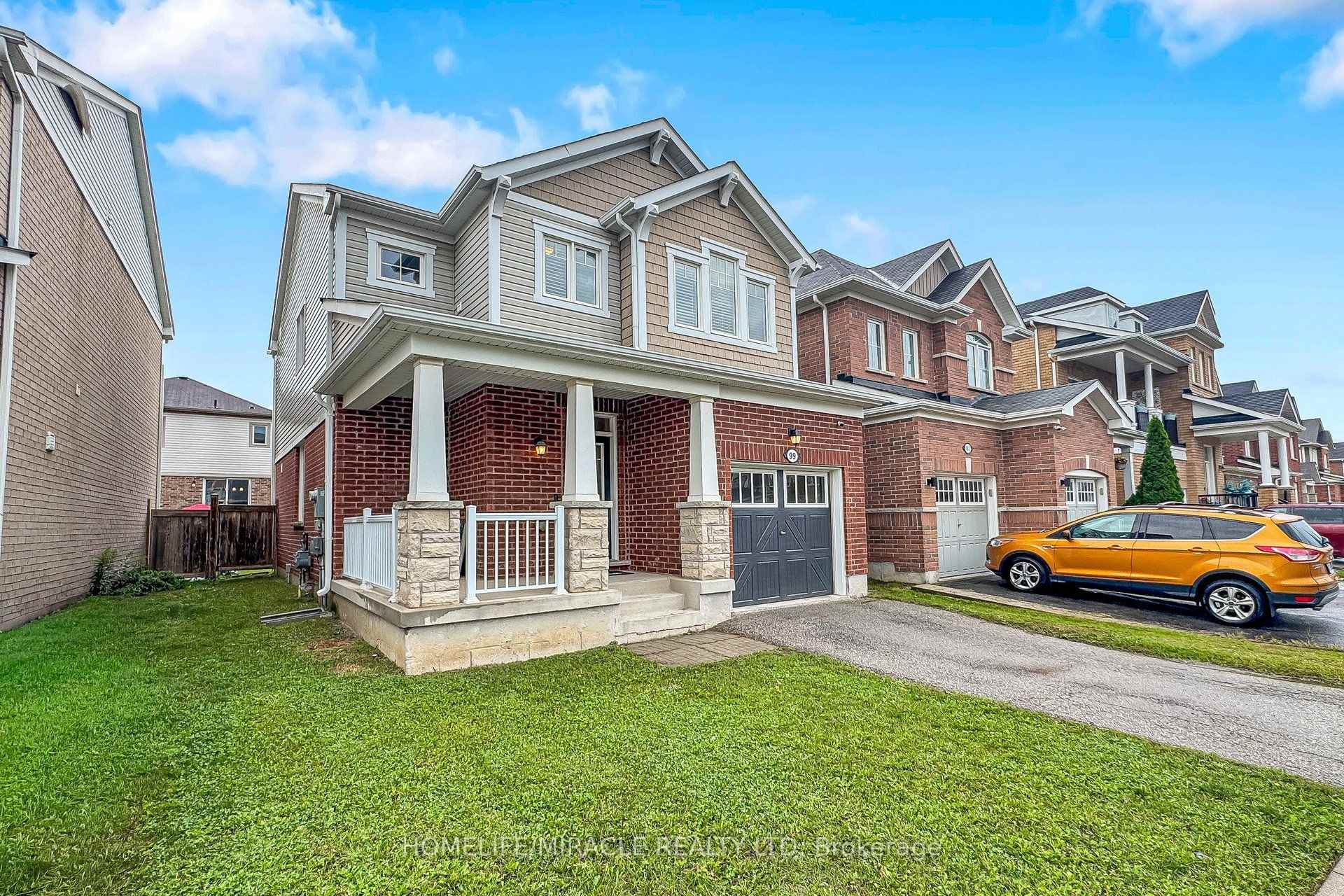 Photo 4 of 99 Leiterman Drive, Milton, Willmott — HOMEH