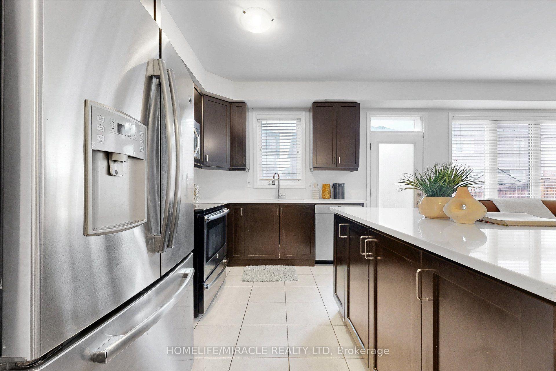 Photo 18 of 99 Leiterman Drive, Milton, Willmott — HOMEH