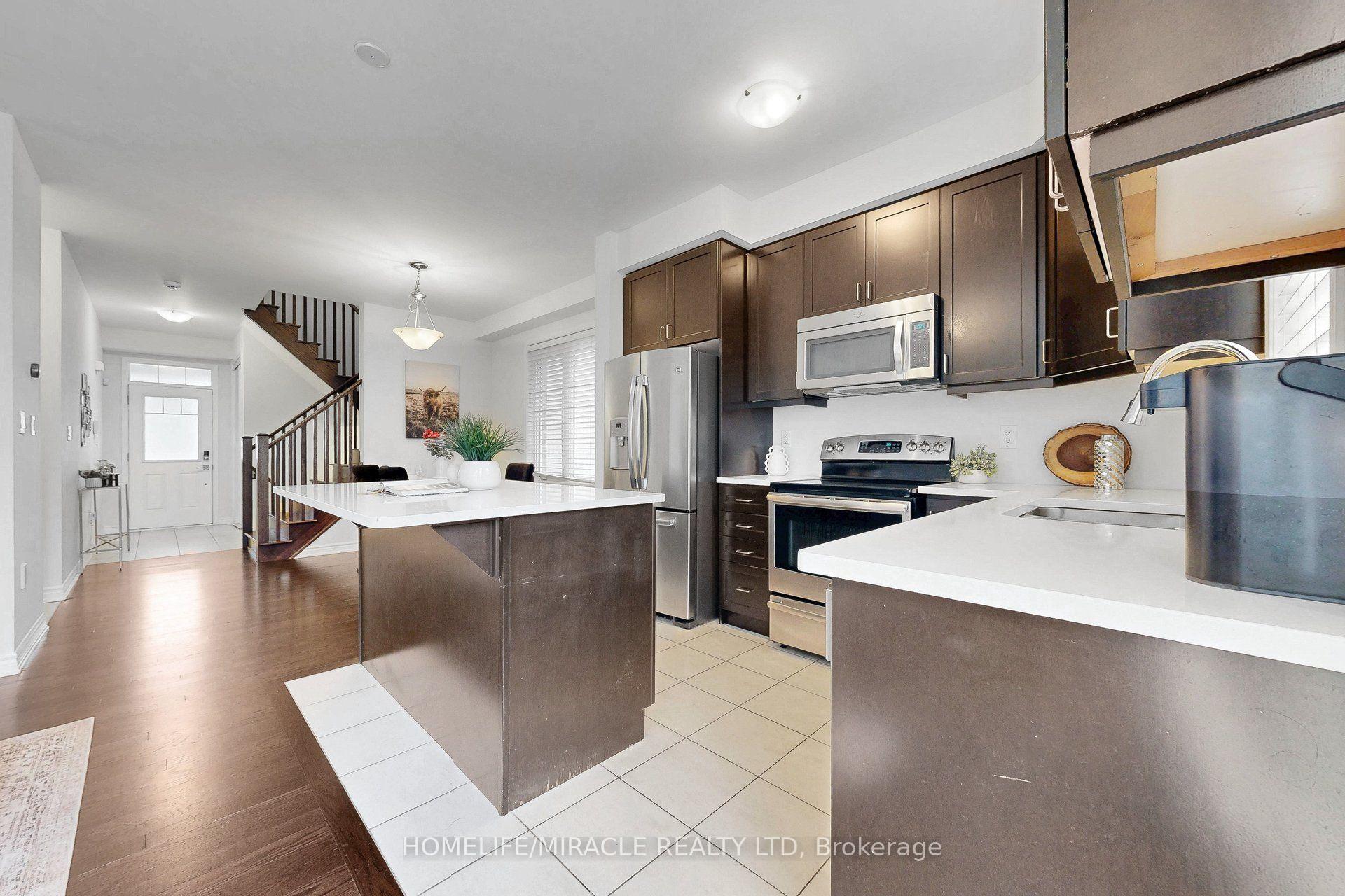 Photo 20 of 99 Leiterman Drive, Milton, Willmott — HOMEH