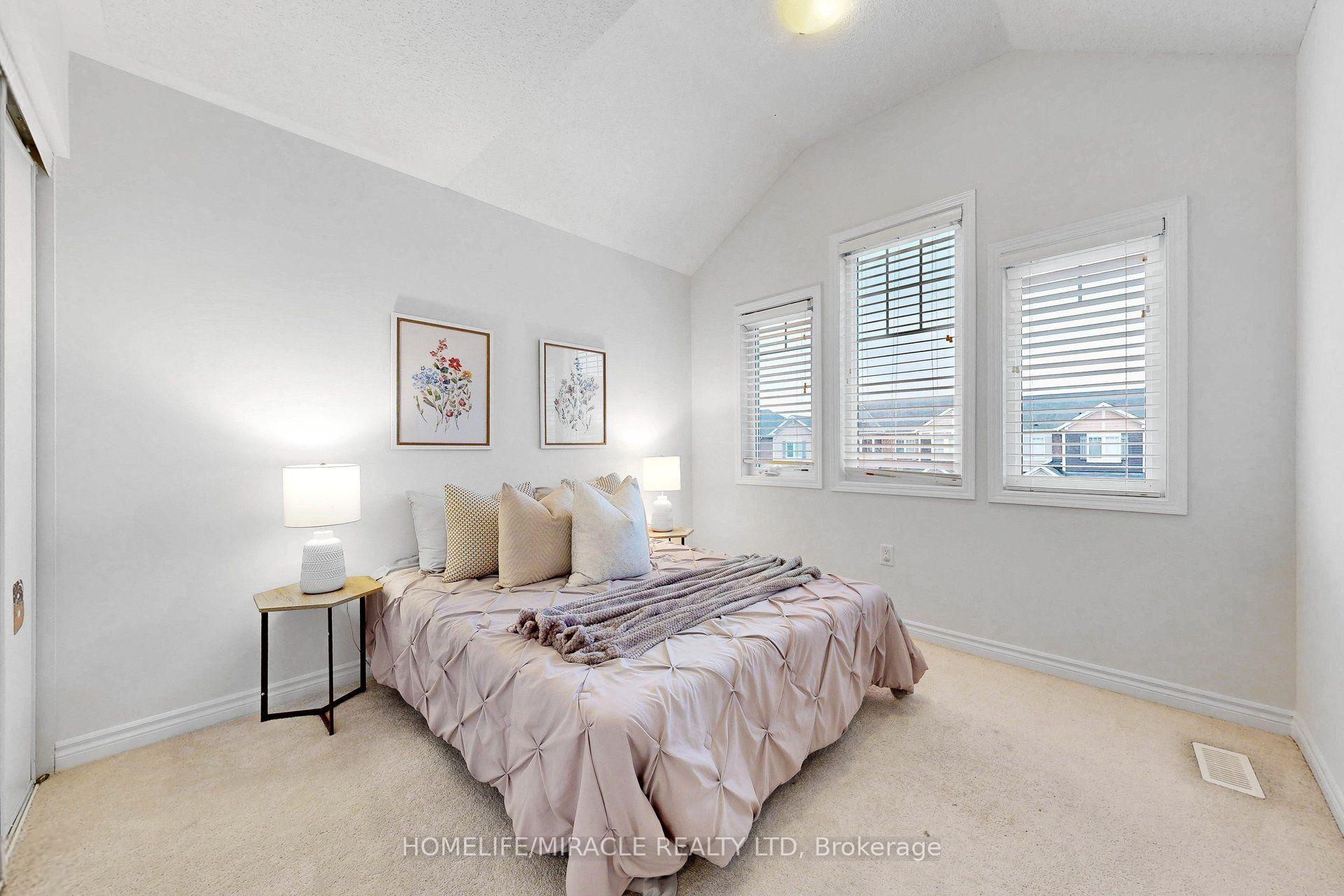 Photo 29 of 99 Leiterman Drive, Milton, Willmott — HOMEH