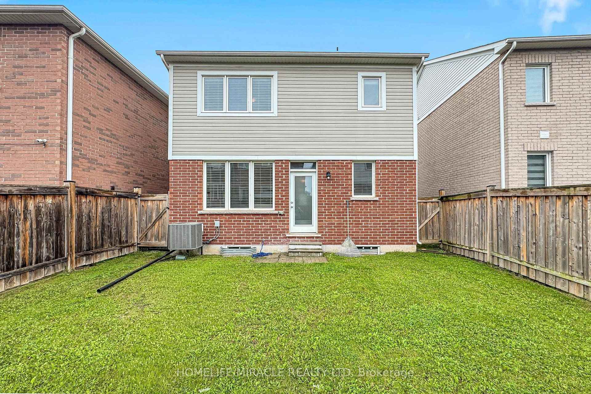 Photo 48 of 99 Leiterman Drive, Milton, Willmott — HOMEH