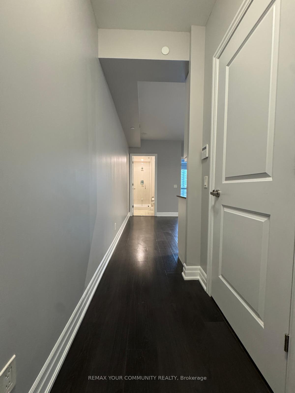 Photo 5 of Unit 1409, 9085 Jane Street, Vaughan, Concord — HOMEH