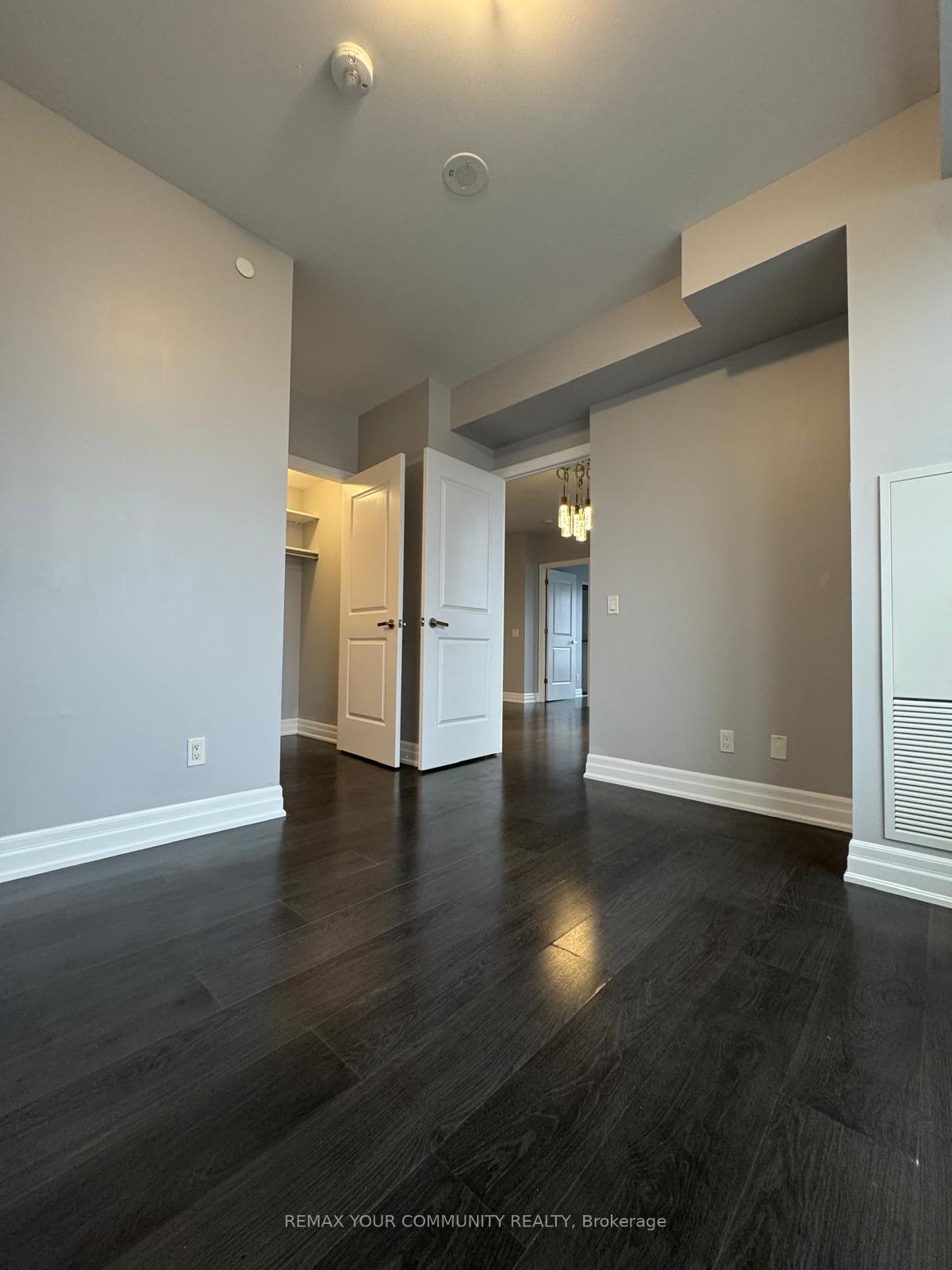 Photo 11 of Unit 1409, 9085 Jane Street, Vaughan, Concord — HOMEH