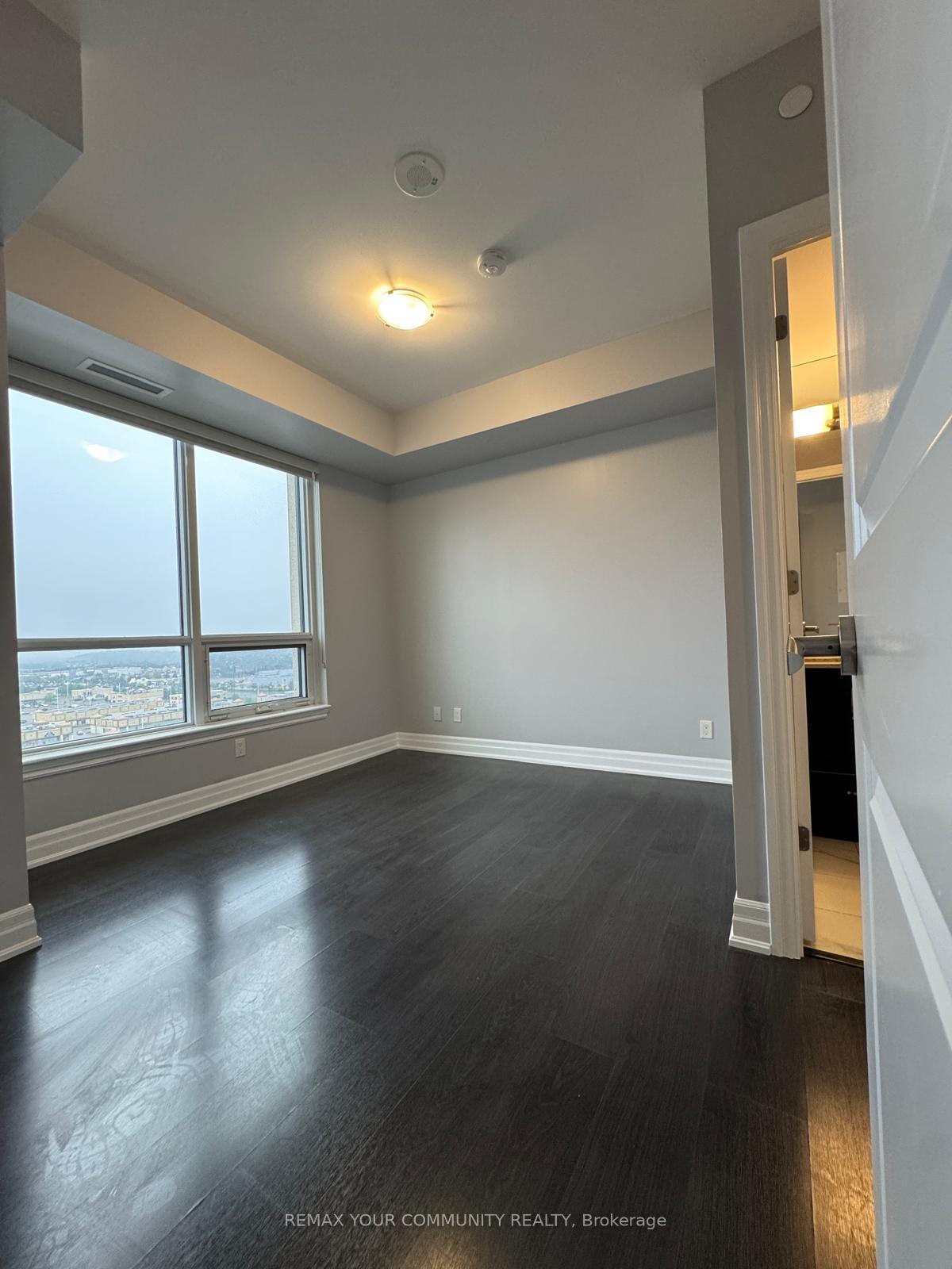 Photo 12 of Unit 1409, 9085 Jane Street, Vaughan, Concord — HOMEH