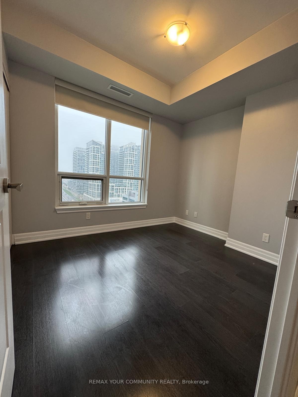 Photo 14 of Unit 1409, 9085 Jane Street, Vaughan, Concord — HOMEH