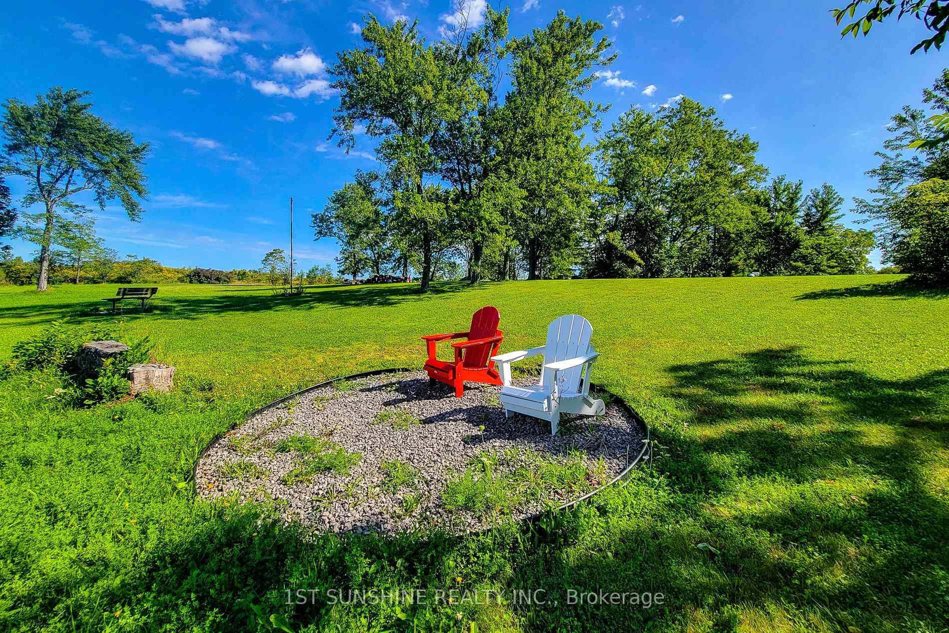 Photo 7 of 306 Riverside Drive, Welland, Broadway — HOMEH