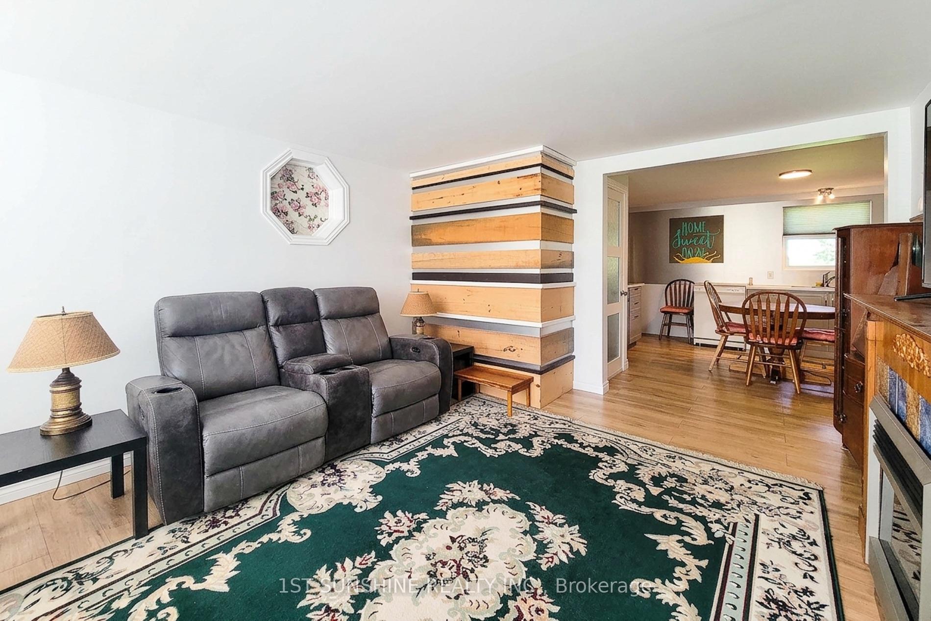 Photo 13 of 306 Riverside Drive, Welland, Broadway — HOMEH