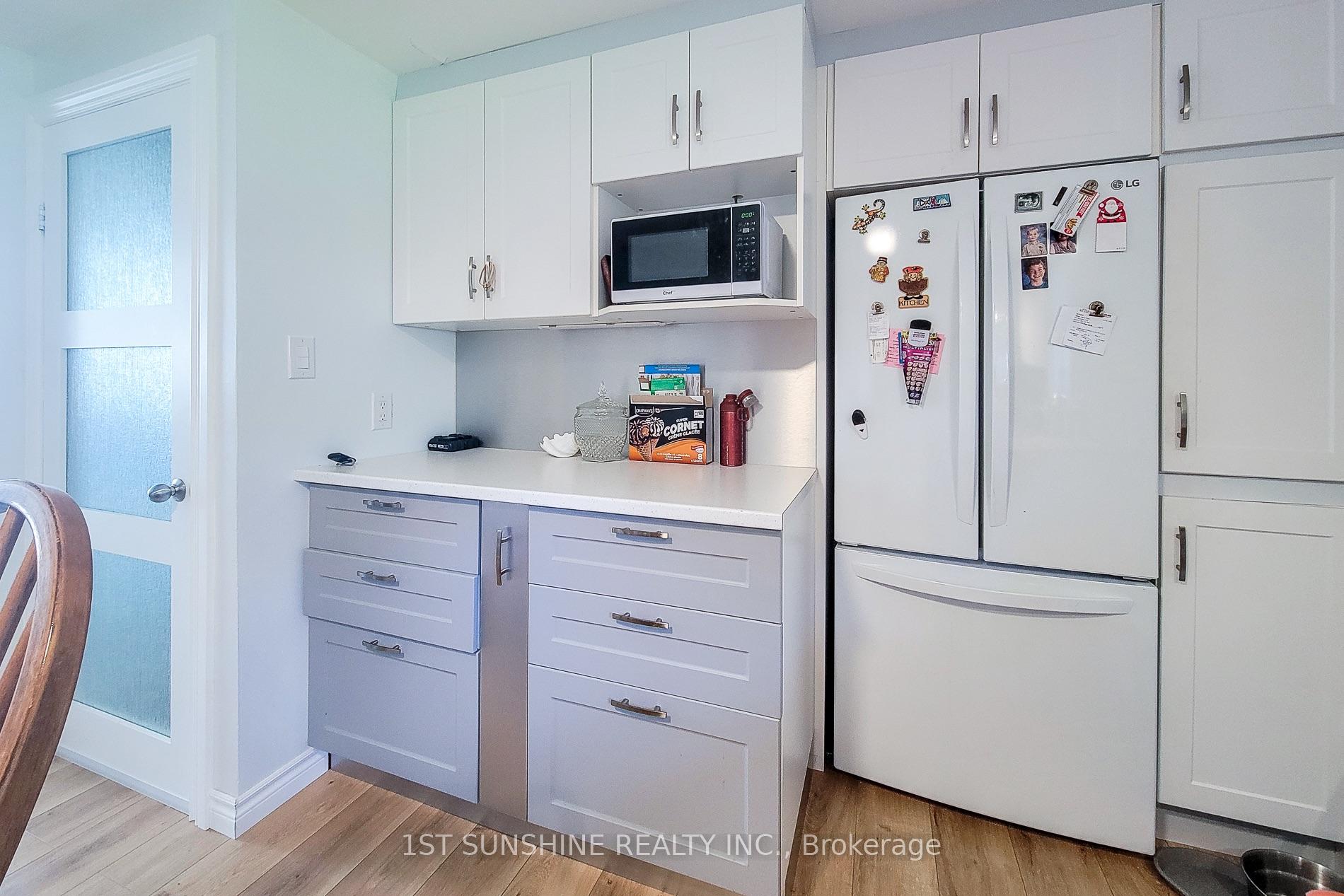 Photo 19 of 306 Riverside Drive, Welland, Broadway — HOMEH