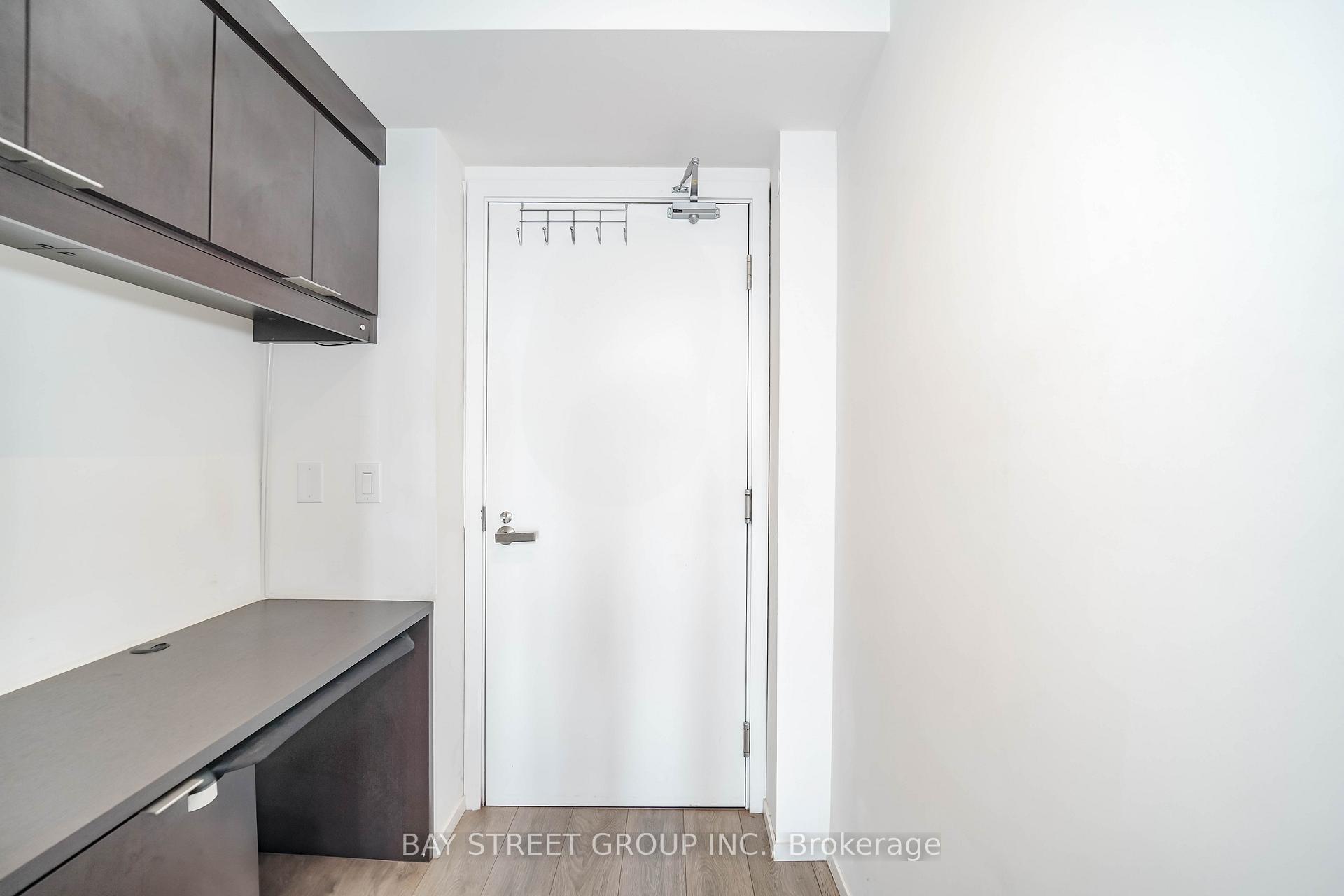 Photo 2 of Unit 4302, 159 Dundas Street E, Toronto, Church-Yonge Corridor — HOMEH
