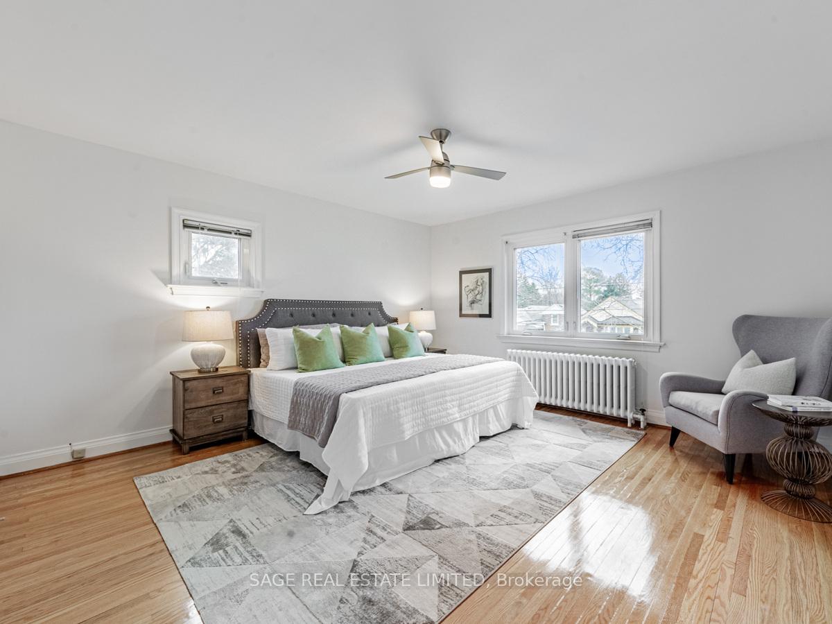 Photo 19 of 28 Barbara Crescent, Toronto, East York — HOMEH