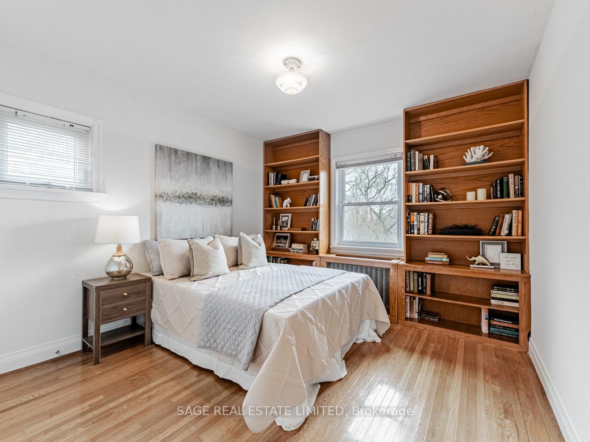 Photo 23 of 28 Barbara Crescent, Toronto, East York — HOMEH