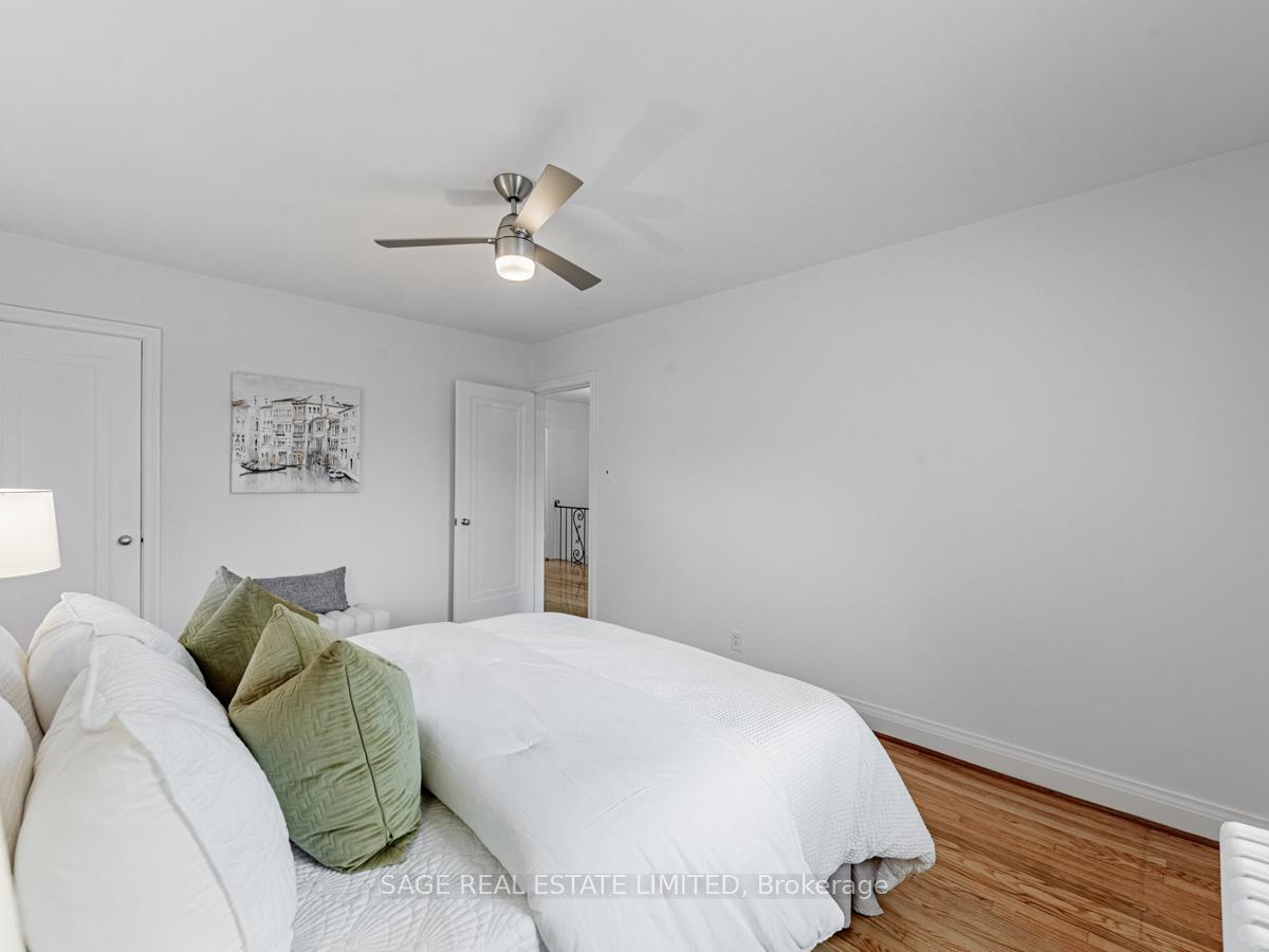 Photo 26 of 28 Barbara Crescent, Toronto, East York — HOMEH