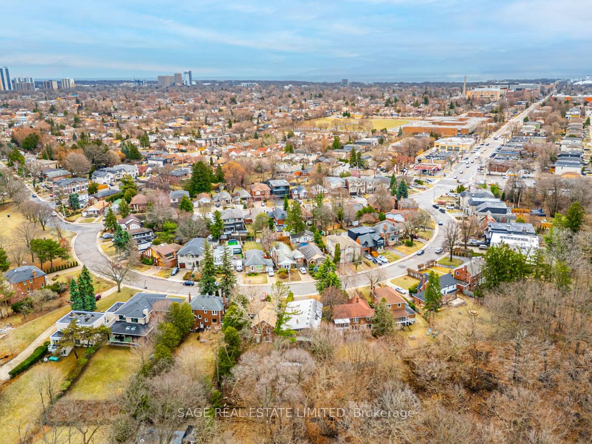 Photo 41 of 28 Barbara Crescent, Toronto, East York — HOMEH