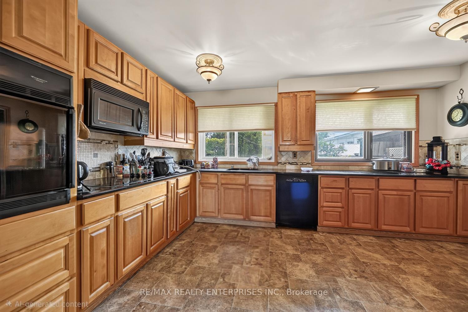 Photo 6 of 855 Howe Terrace, Prescott, Prescott — HOMEH
