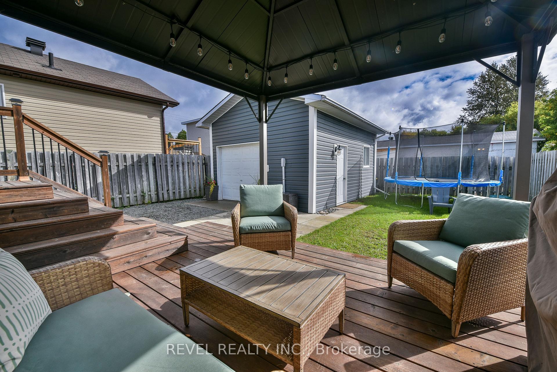 Photo 4 of 338 Craig Street, Timmins, MTJ - Main Area — HOMEH
