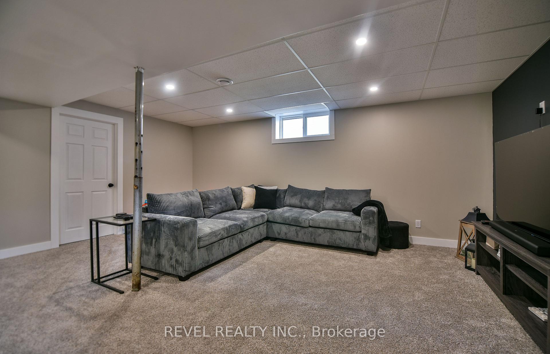 Photo 31 of 338 Craig Street, Timmins, MTJ - Main Area — HOMEH