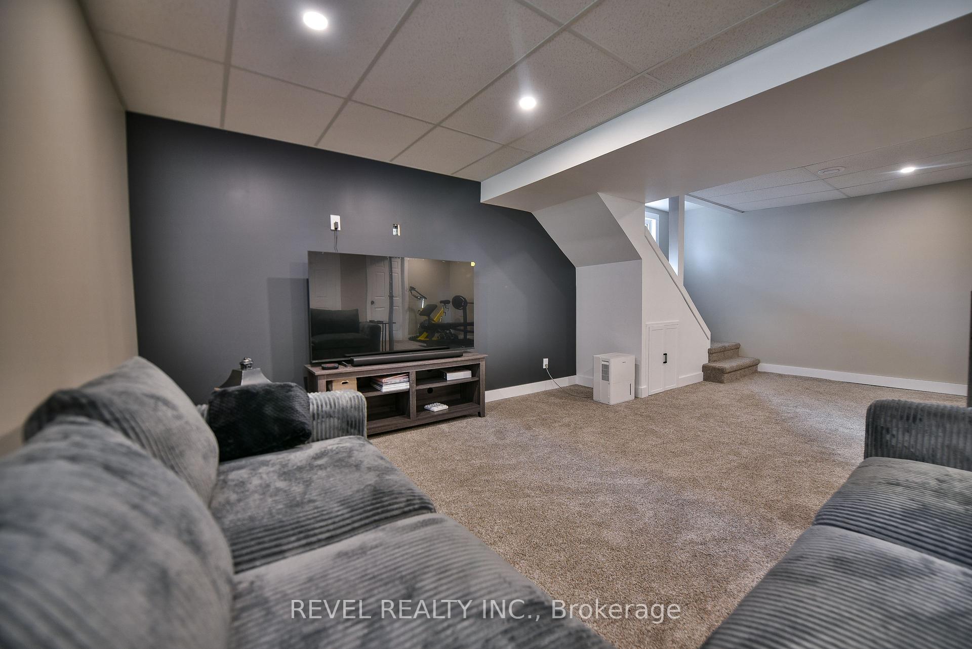 Photo 32 of 338 Craig Street, Timmins, MTJ - Main Area — HOMEH