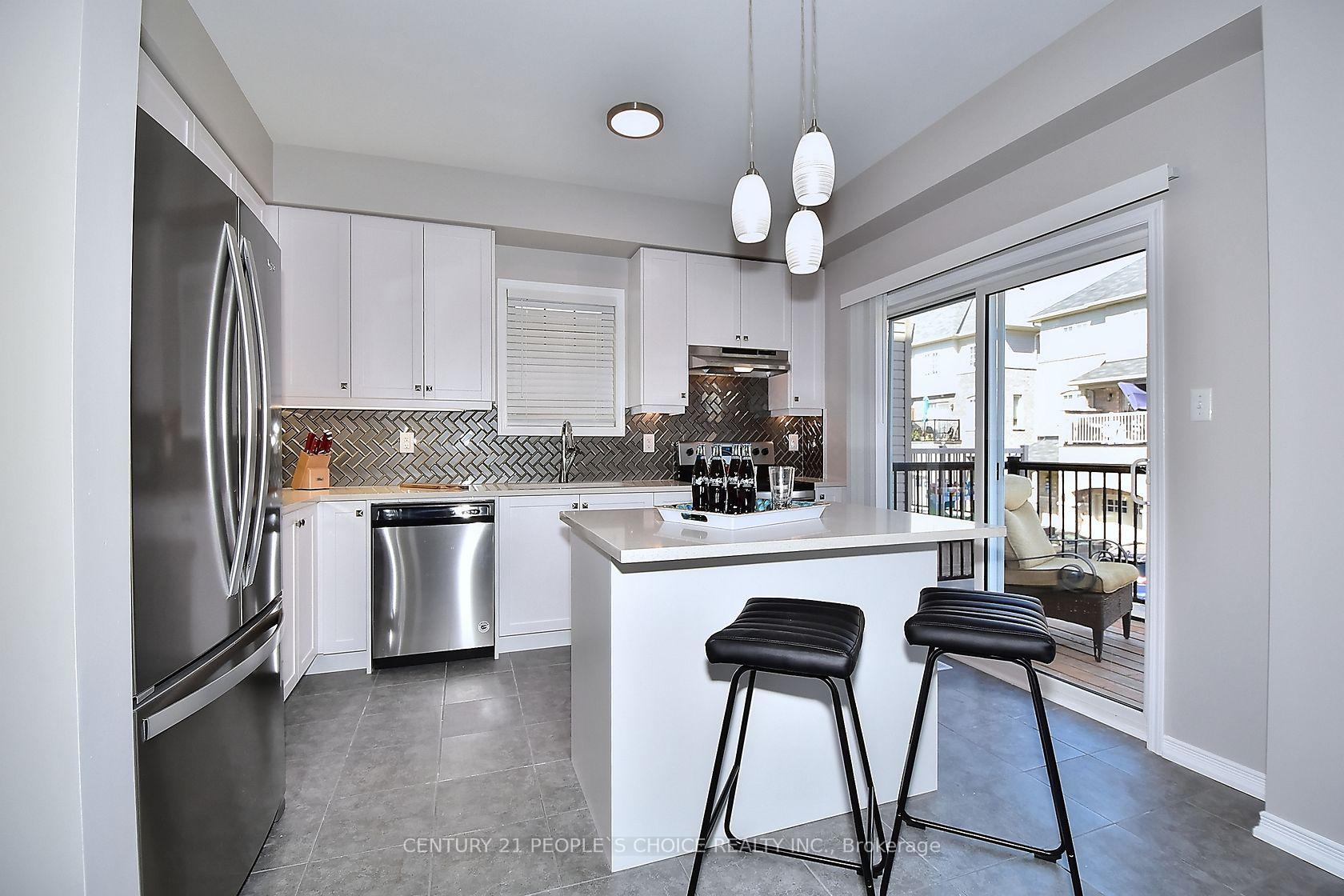 Photo 15 of 13 Devineridge Avenue, Ajax, Central East — HOMEH