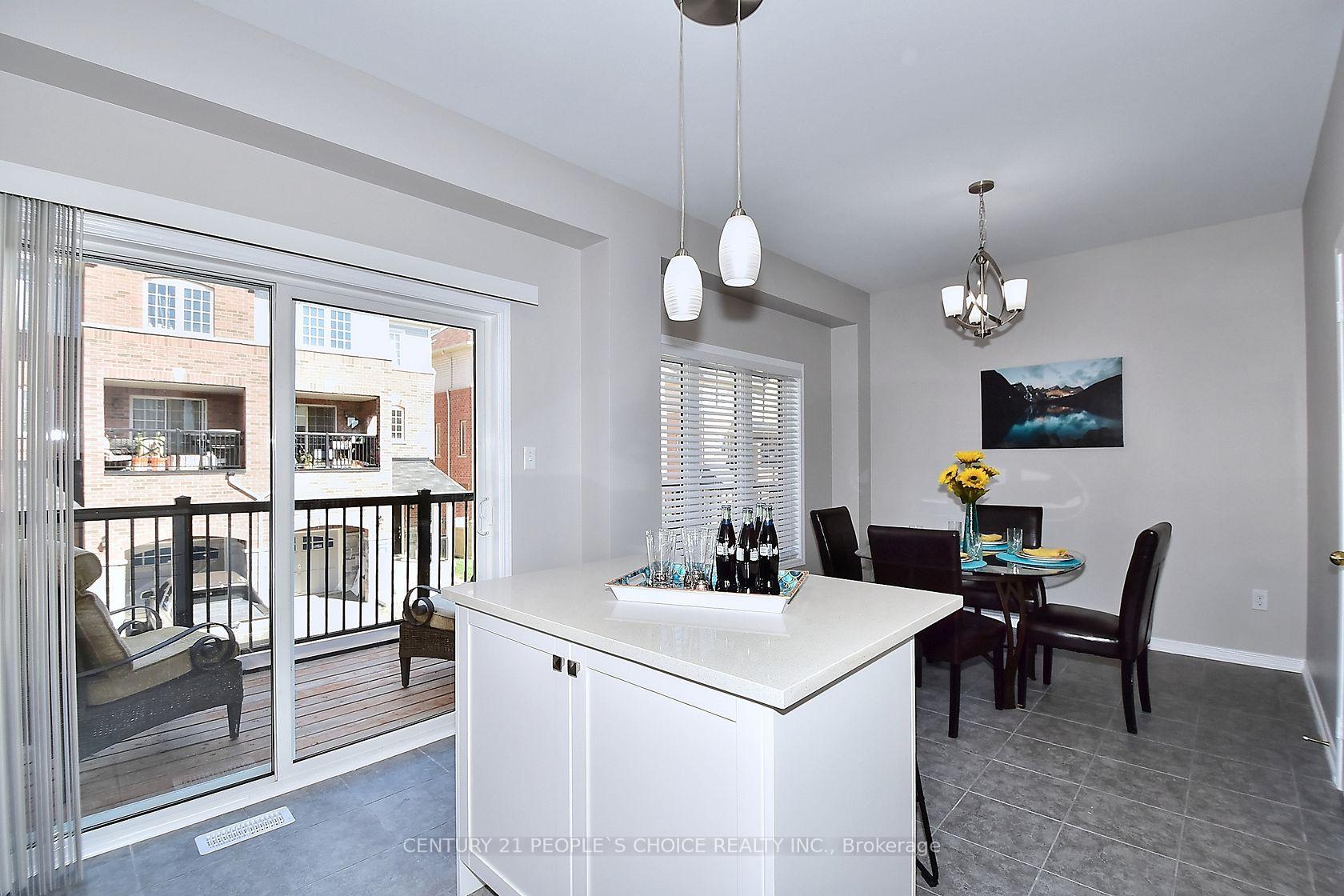 Photo 16 of 13 Devineridge Avenue, Ajax, Central East — HOMEH