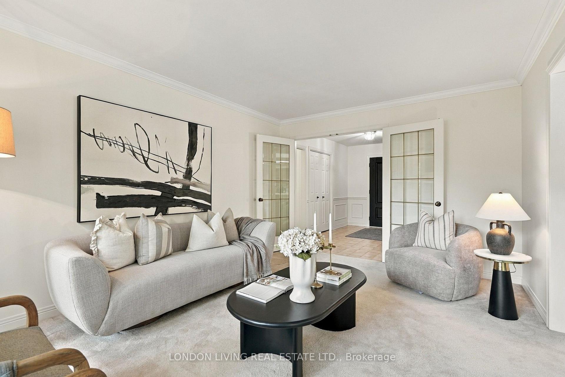 Photo 14 of 181 Timber Drive, London, South B — HOMEH