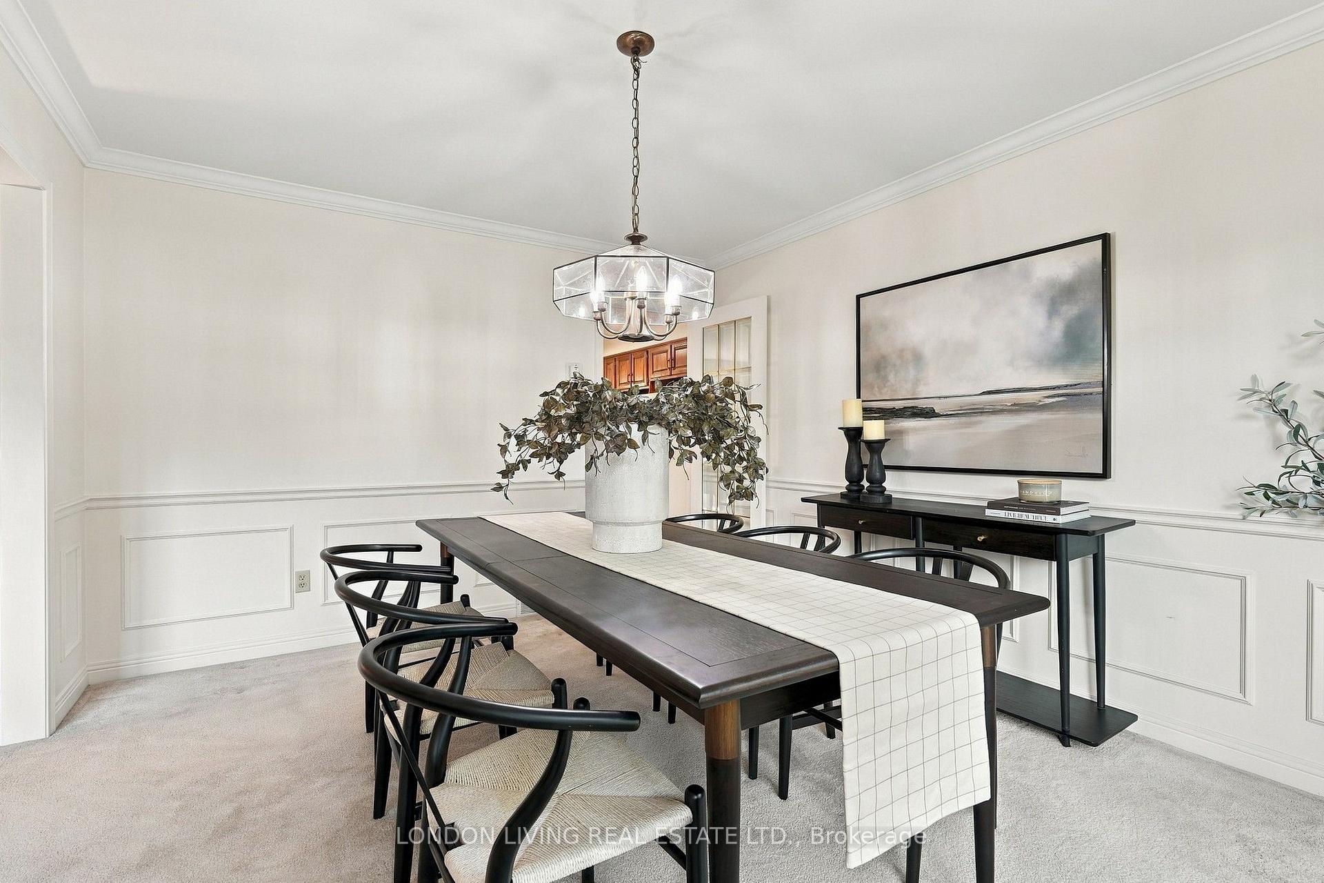 Photo 17 of 181 Timber Drive, London, South B — HOMEH