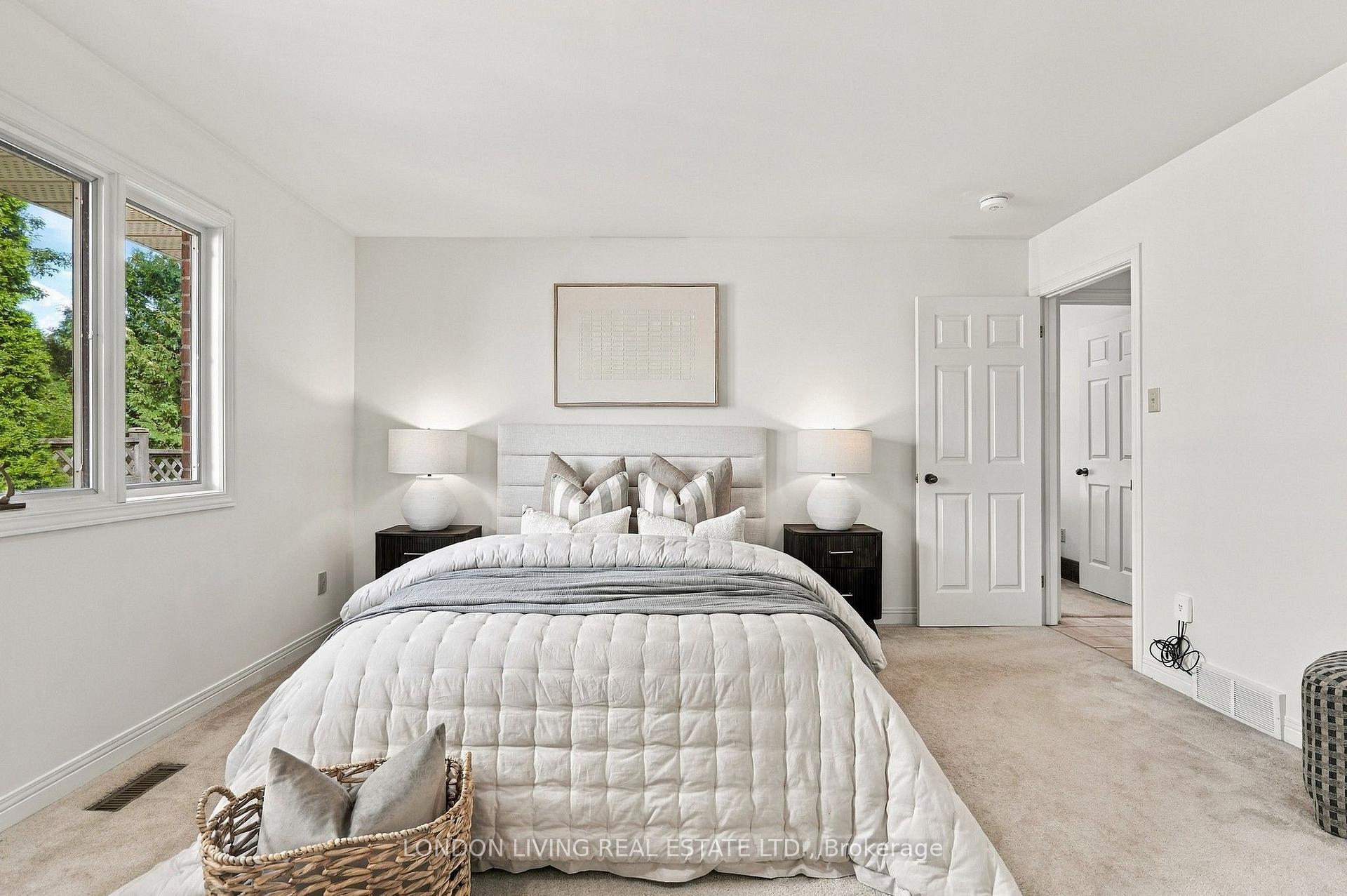 Photo 30 of 181 Timber Drive, London, South B — HOMEH