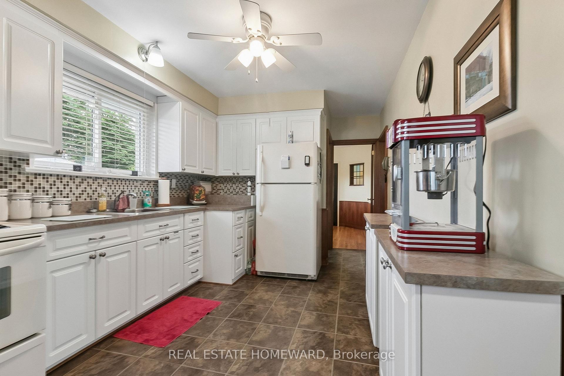Photo 9 of 94 Rochman Boulevard, Scarborough, Woburn — HOMEH
