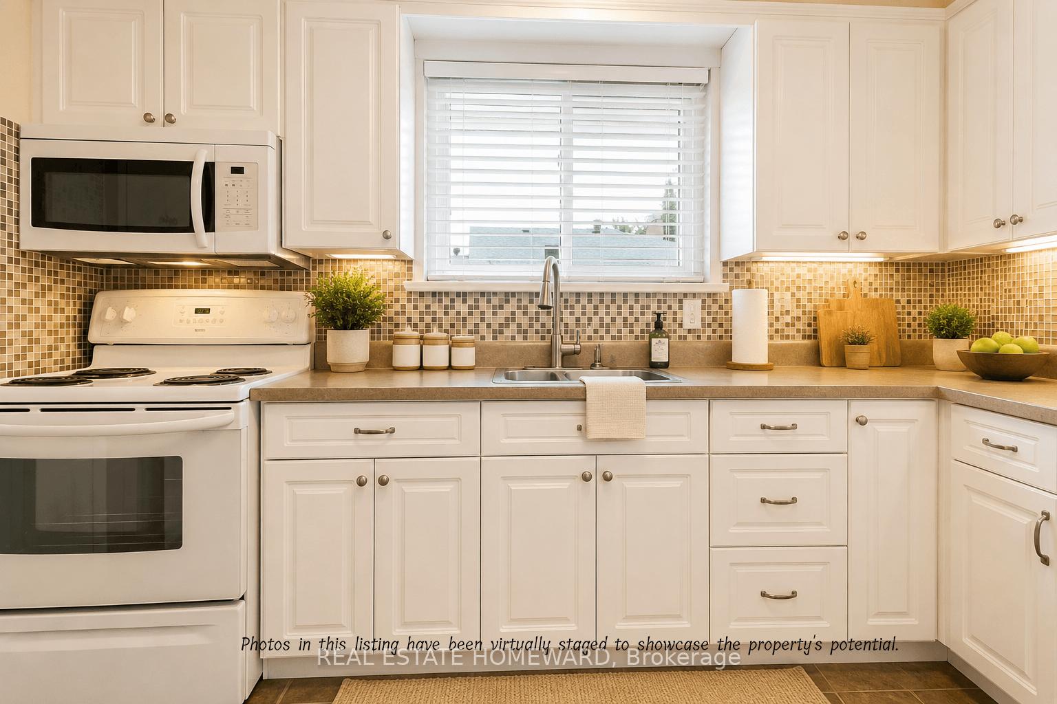 Photo 10 of 94 Rochman Boulevard, Scarborough, Woburn — HOMEH