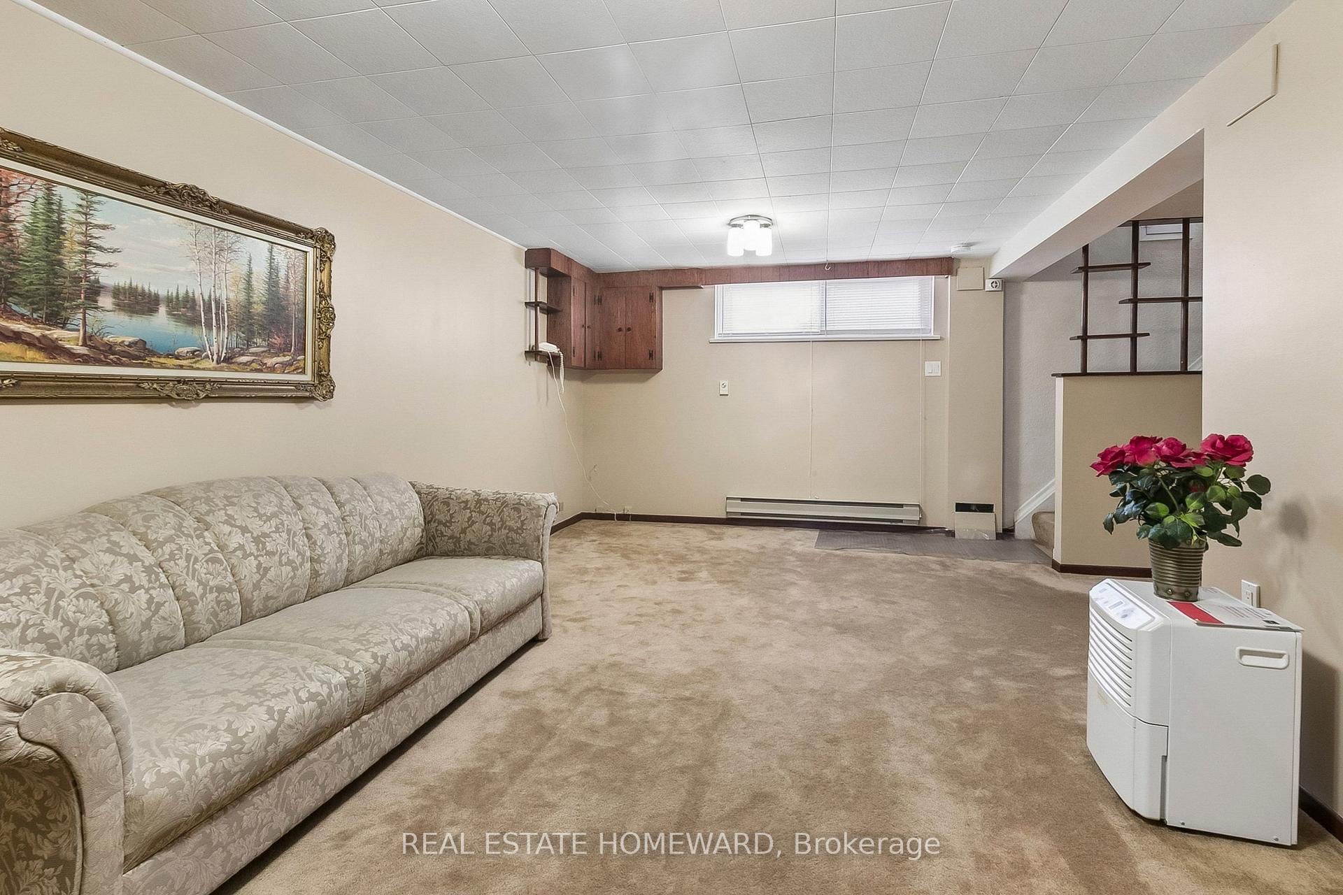 Photo 23 of 94 Rochman Boulevard, Scarborough, Woburn — HOMEH