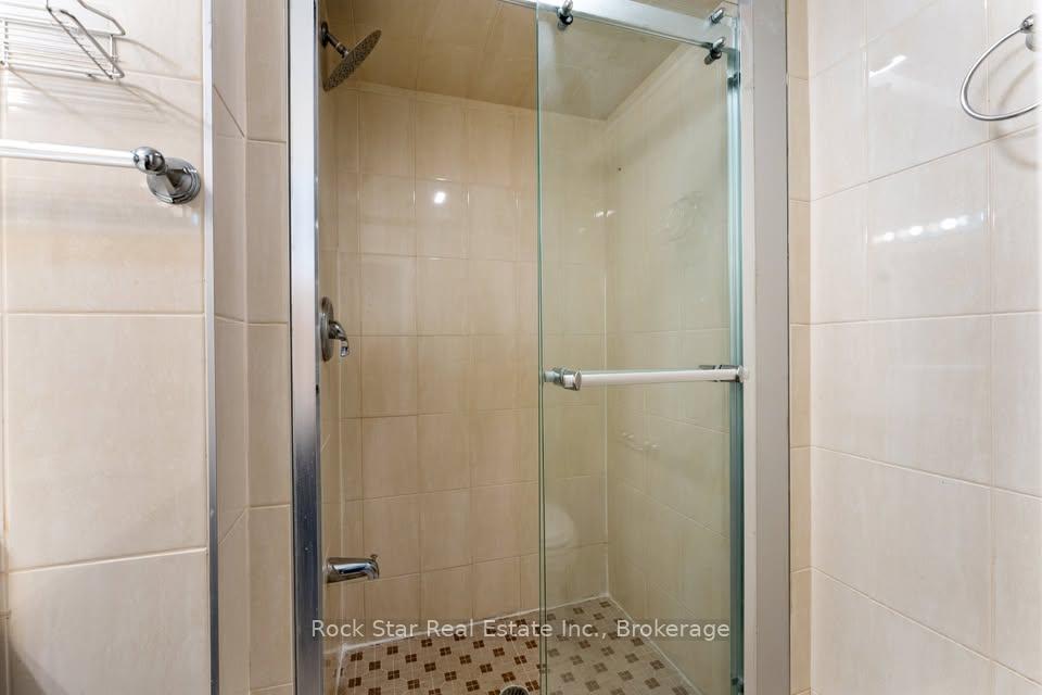 Photo 10 of Unit Lower, 10 Cullen Drive, St. Catharines, Glendale/Glenridge — HOMEH