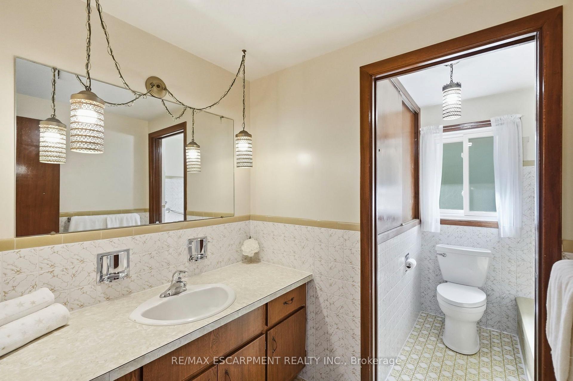 Photo 14 of 8 Norbert Street, Kitchener, Bridgeport — HOMEH