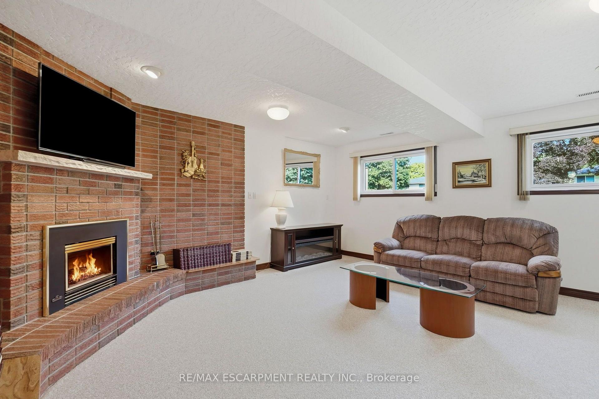 Photo 23 of 8 Norbert Street, Kitchener, Bridgeport — HOMEH