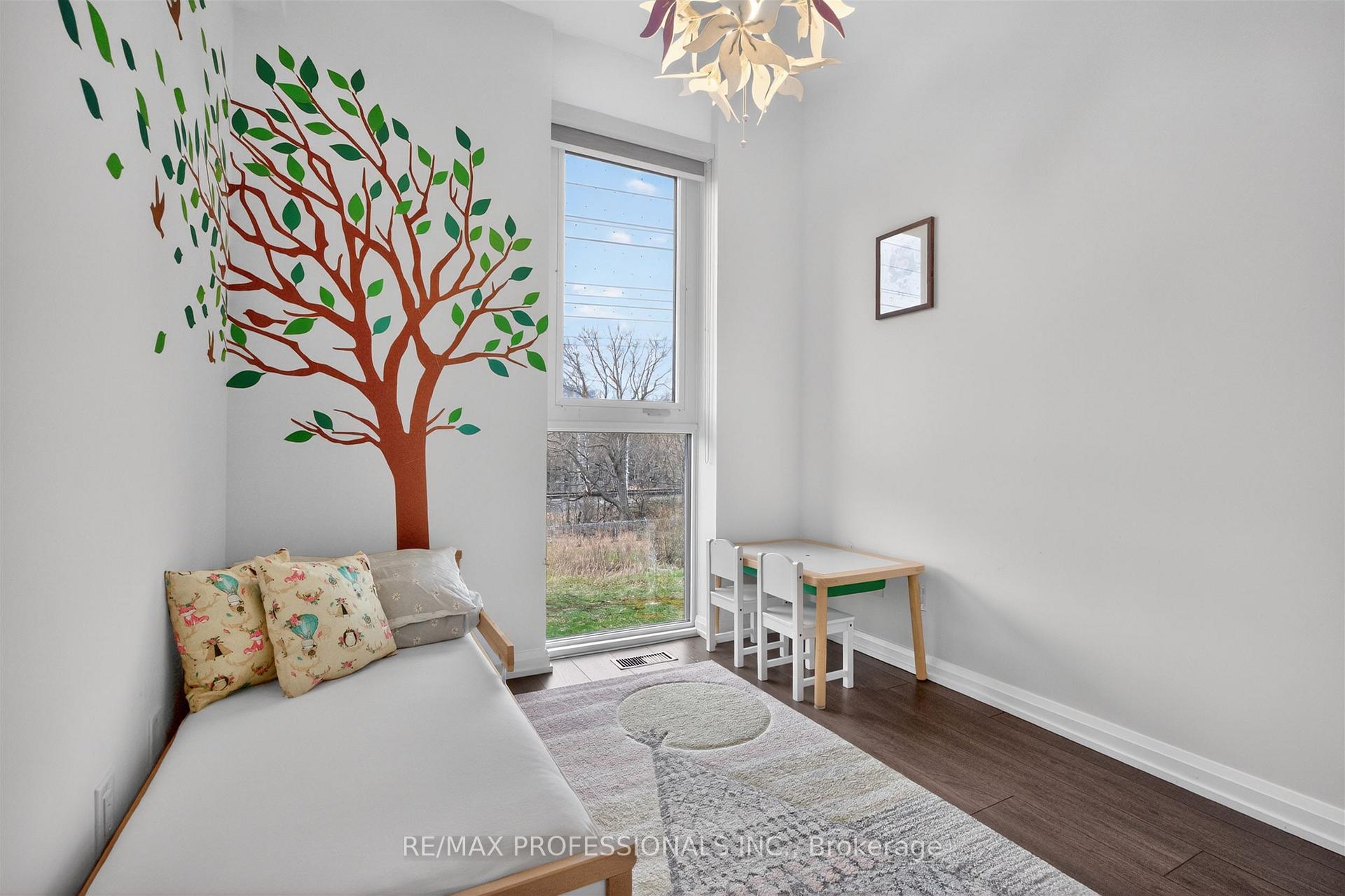 Photo 15 of Unit TH48, 10 Brin Drive, Etobicoke, Edenbridge-Humber Valley — HOMEH