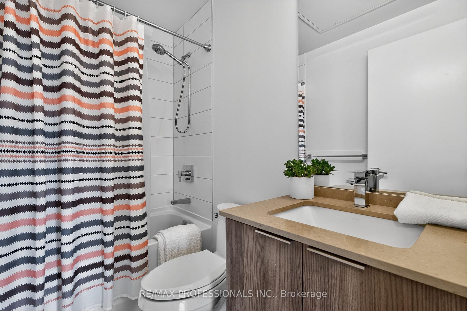 Photo 17 of Unit TH48, 10 Brin Drive, Etobicoke, Edenbridge-Humber Valley — HOMEH