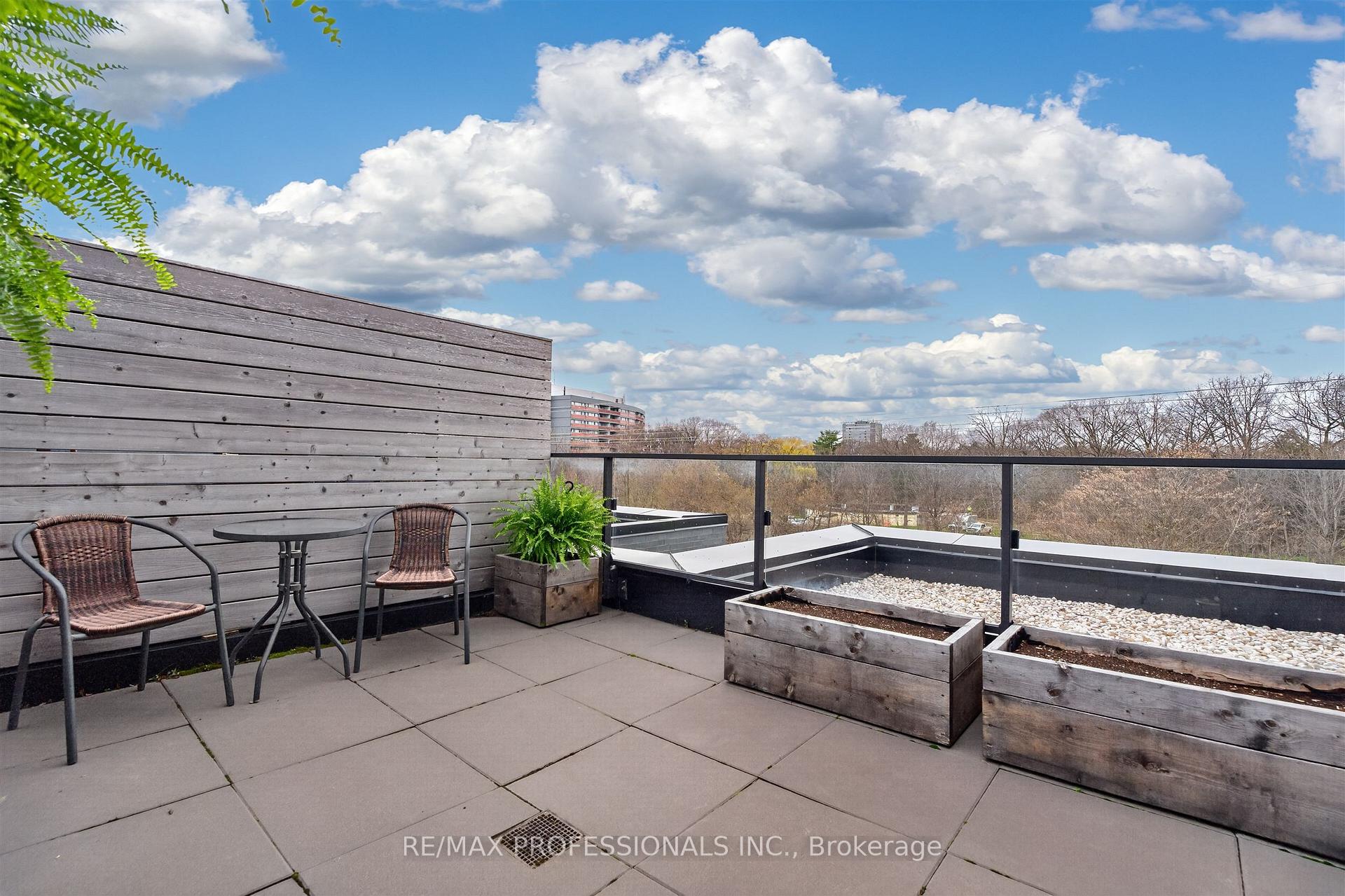 Photo 19 of Unit TH48, 10 Brin Drive, Etobicoke, Edenbridge-Humber Valley — HOMEH