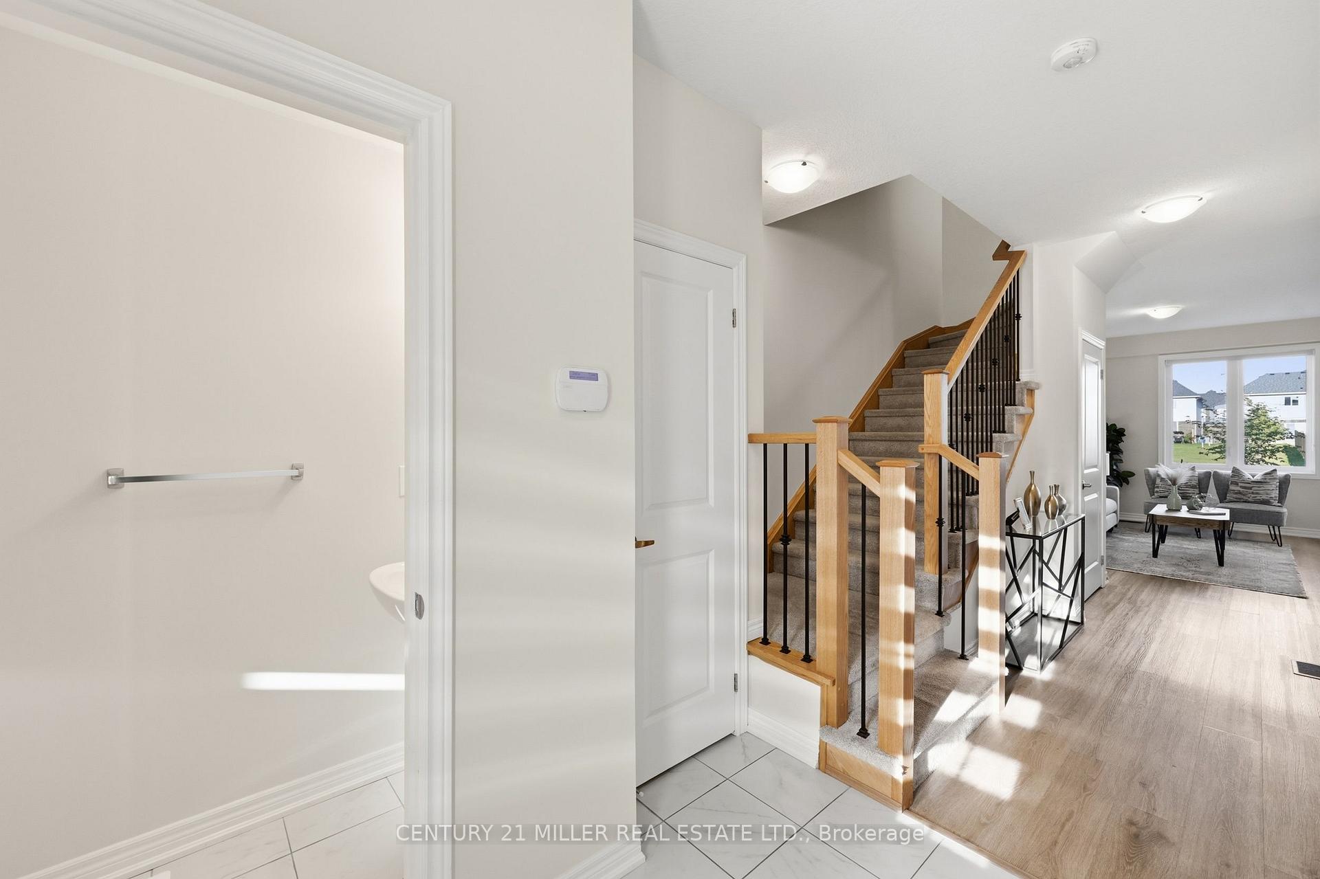 Photo 8 of 10 Linden Park Lane, Hamilton, Hill Park — HOMEH