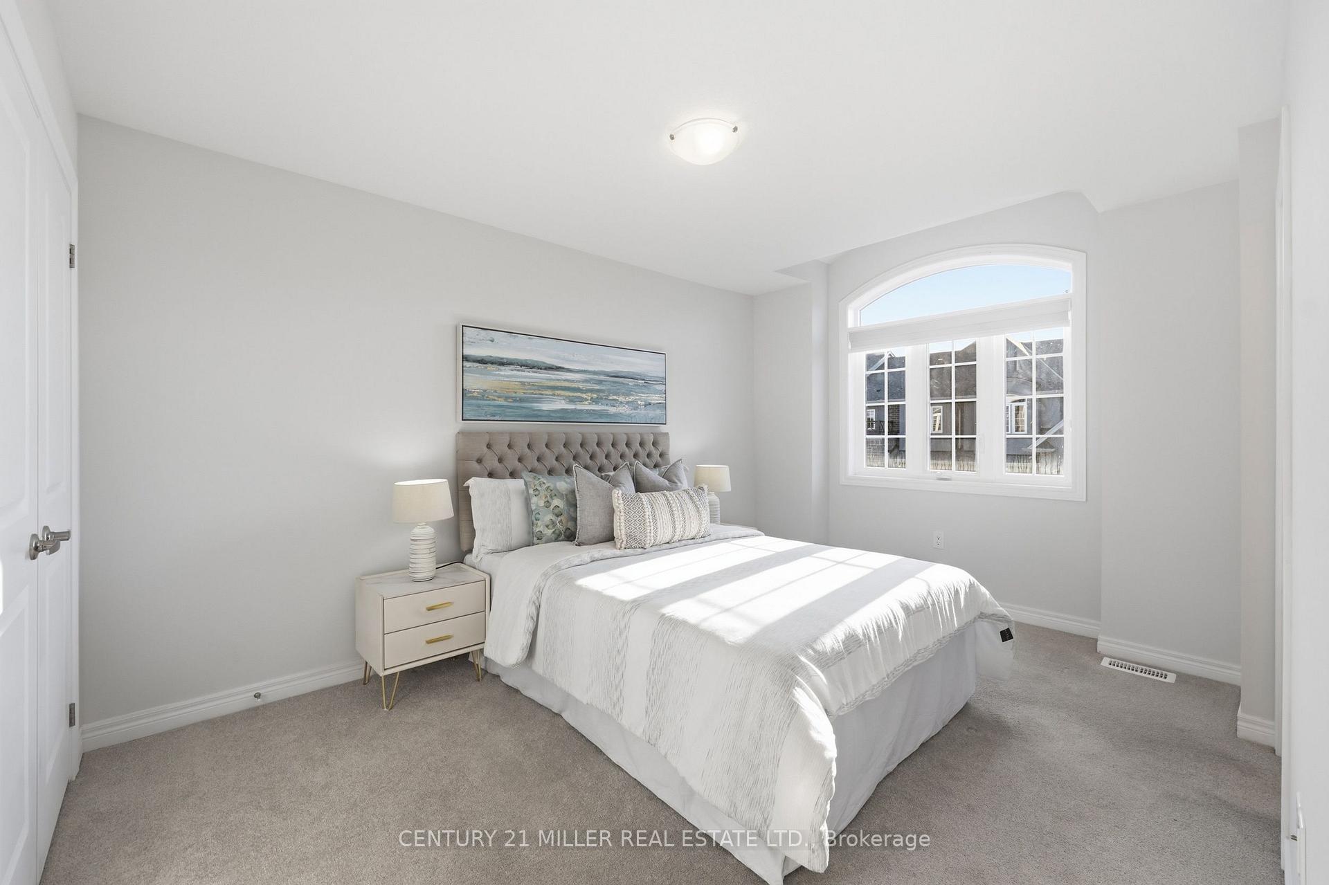 Photo 20 of 10 Linden Park Lane, Hamilton, Hill Park — HOMEH