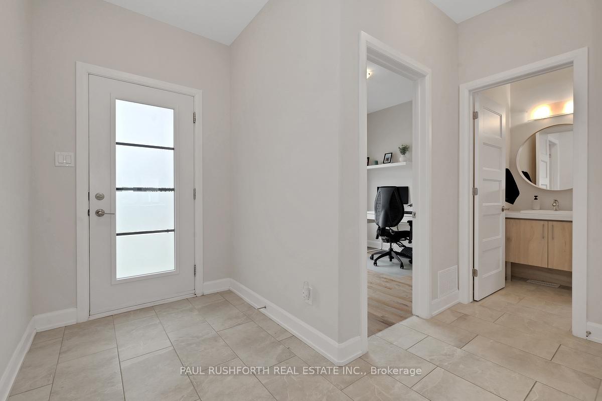 Photo 3 of 624 Geneva Crescent, Russell, Embrun — HOMEH