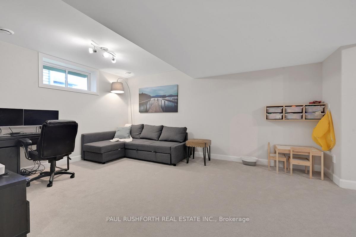 Photo 27 of 624 Geneva Crescent, Russell, Embrun — HOMEH