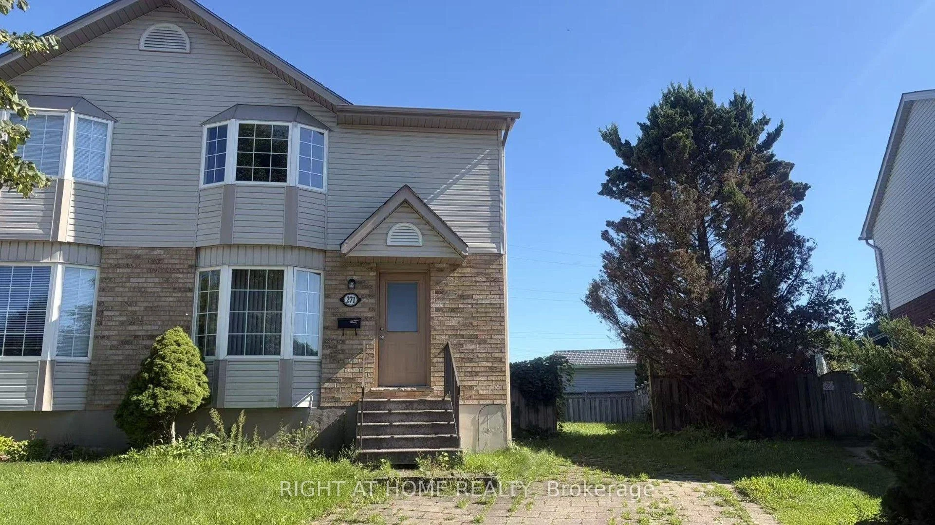 Photo 1 of 271 Fleming Drive, London, East D — HOMEH